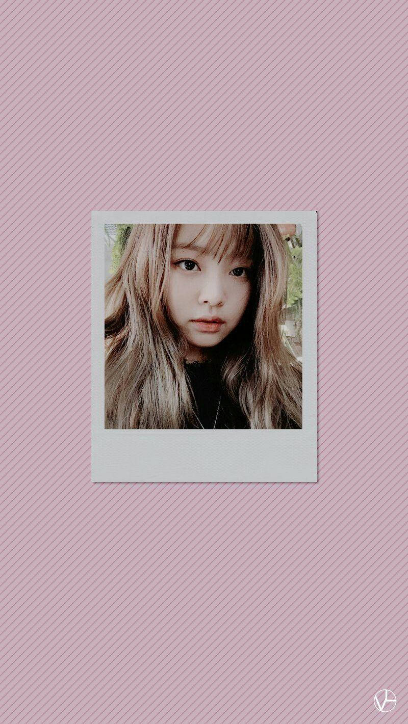 Jennie Kim, Polaroid-style photo, long blonde hair, HD Phone Wallpaper