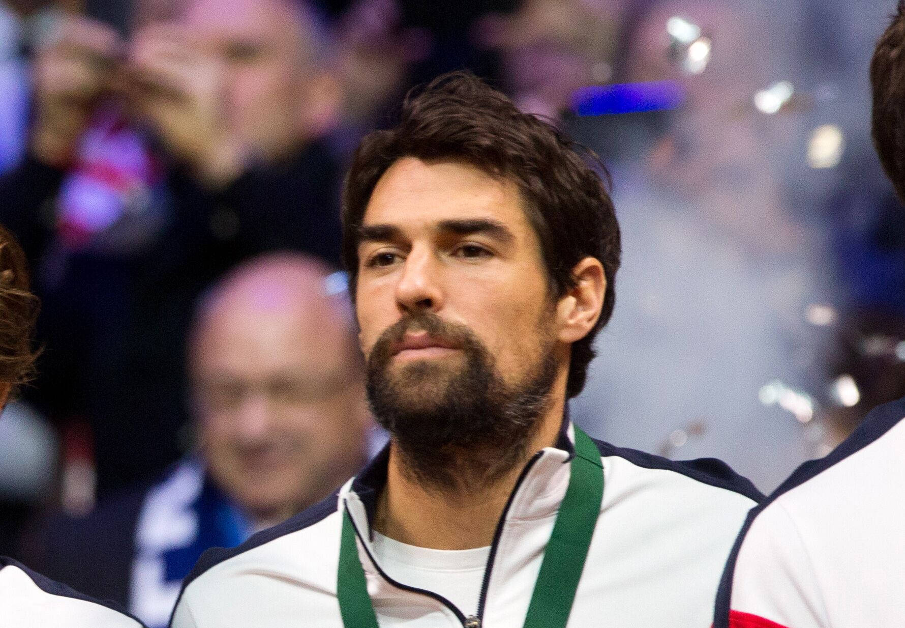 Jeremy Chardy, white jacket, green medal, HD Desktop Wallpaper