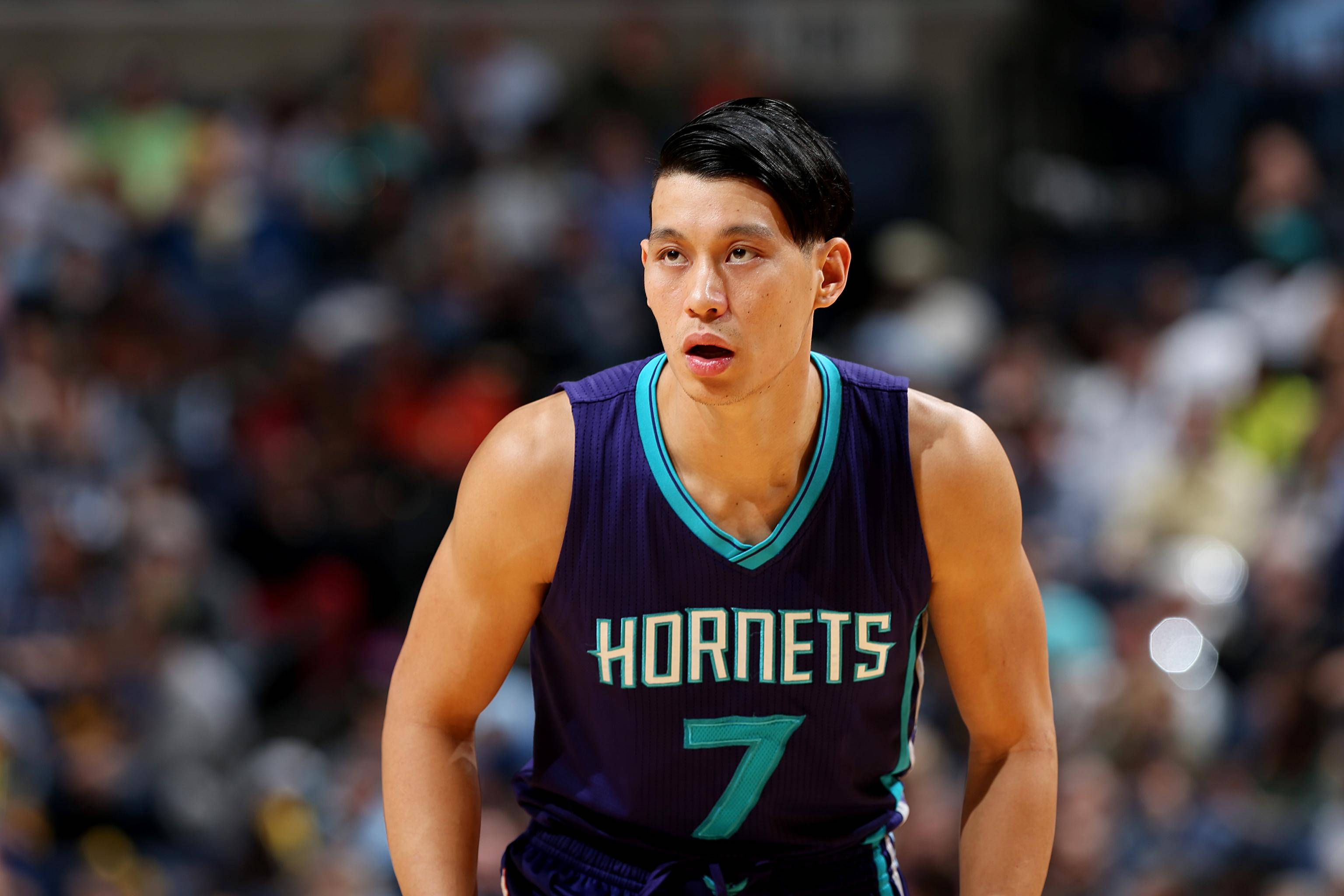 Jeremy Lin, purple Hornets jersey, number 7, 2K Desktop Wallpaper