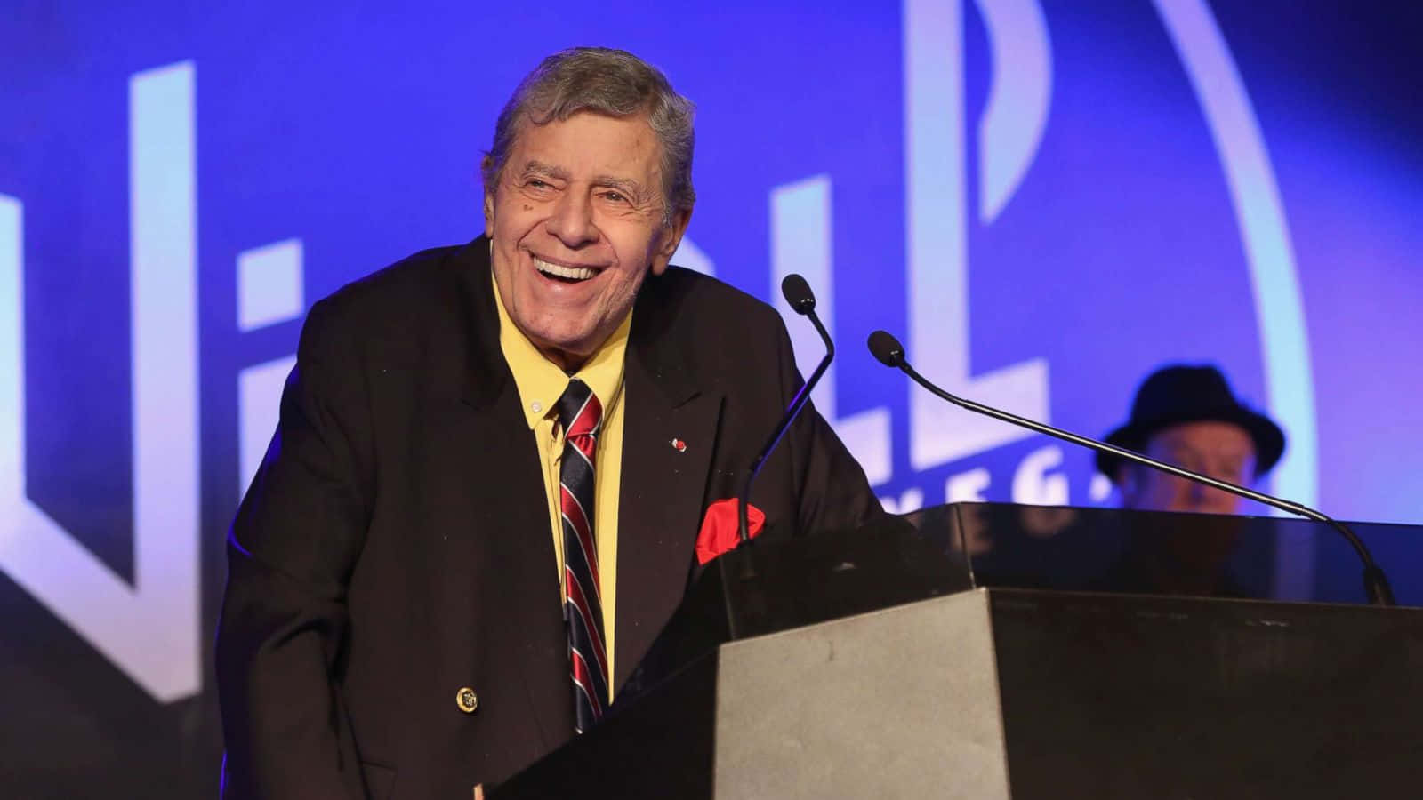 Jerry Lewis, dark suit, yellow shirt, HD Desktop Wallpaper