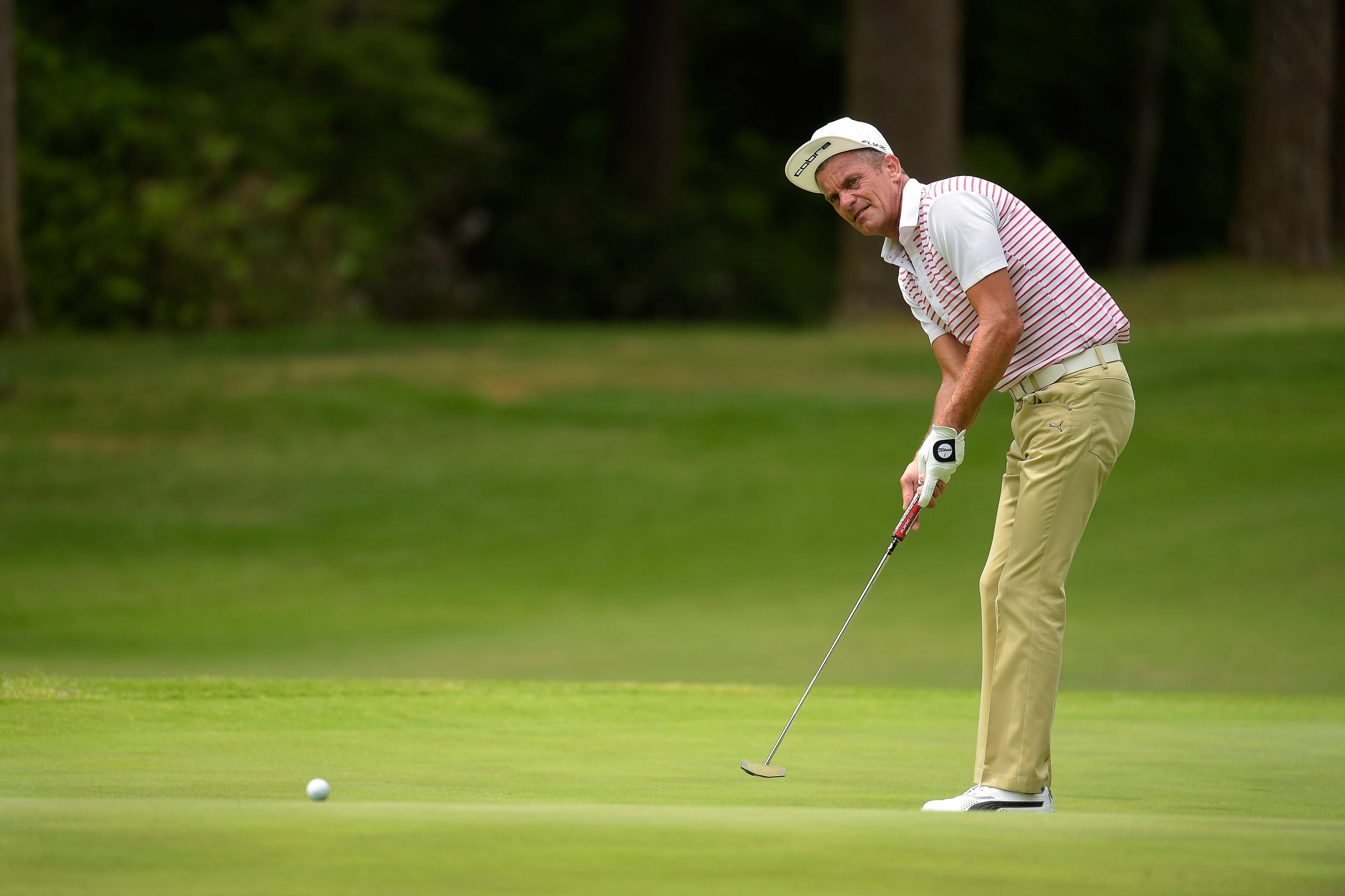 Jesper Parnevik, striped shirt, khaki pants, 4K Desktop Wallpaper