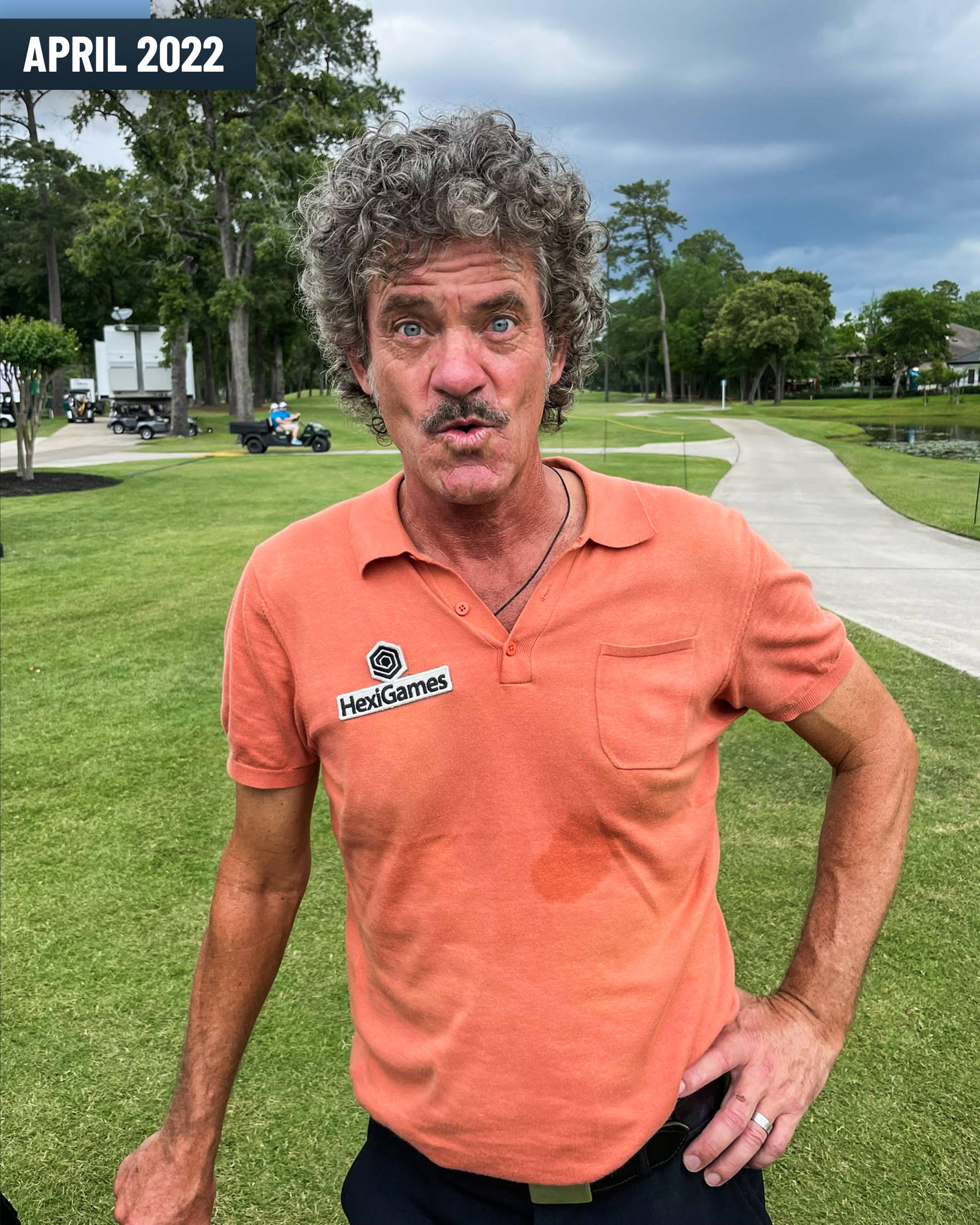 Jesper Parnevik, curly gray hair, mustache, 2K Phone Wallpaper