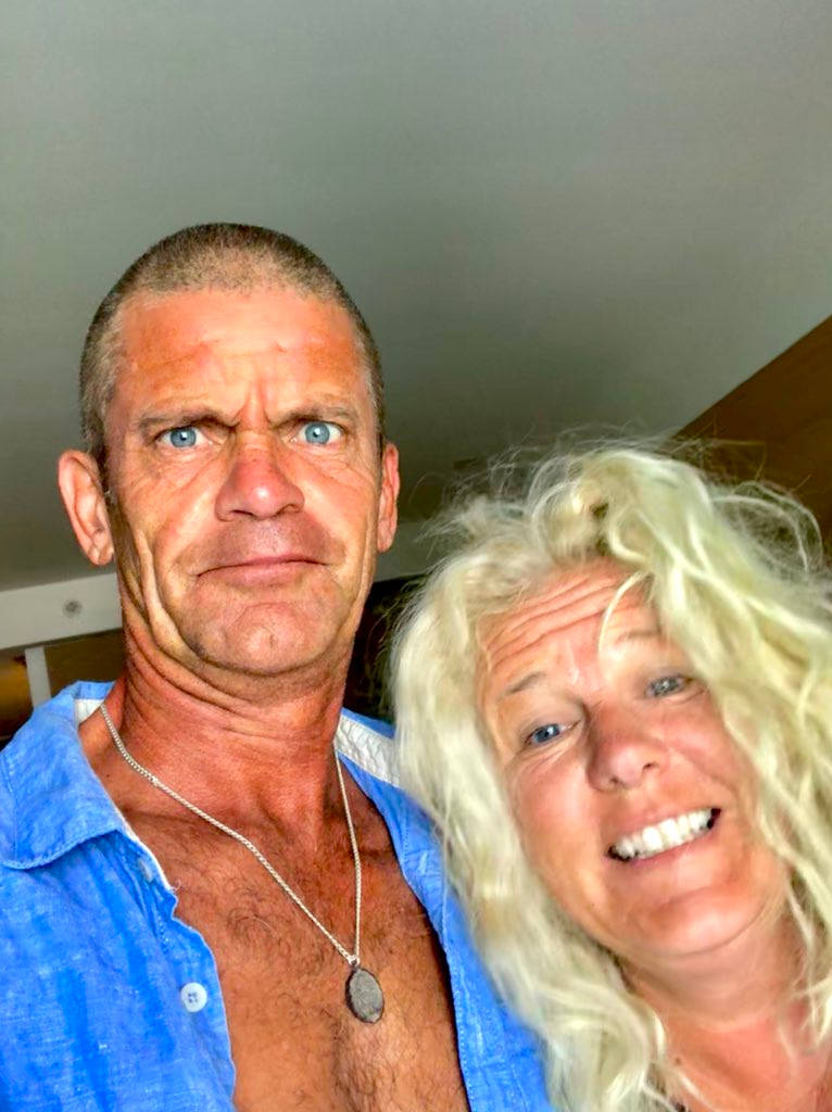 Jesper Parnevik, wife, blue eyes, SD Phone Wallpaper
