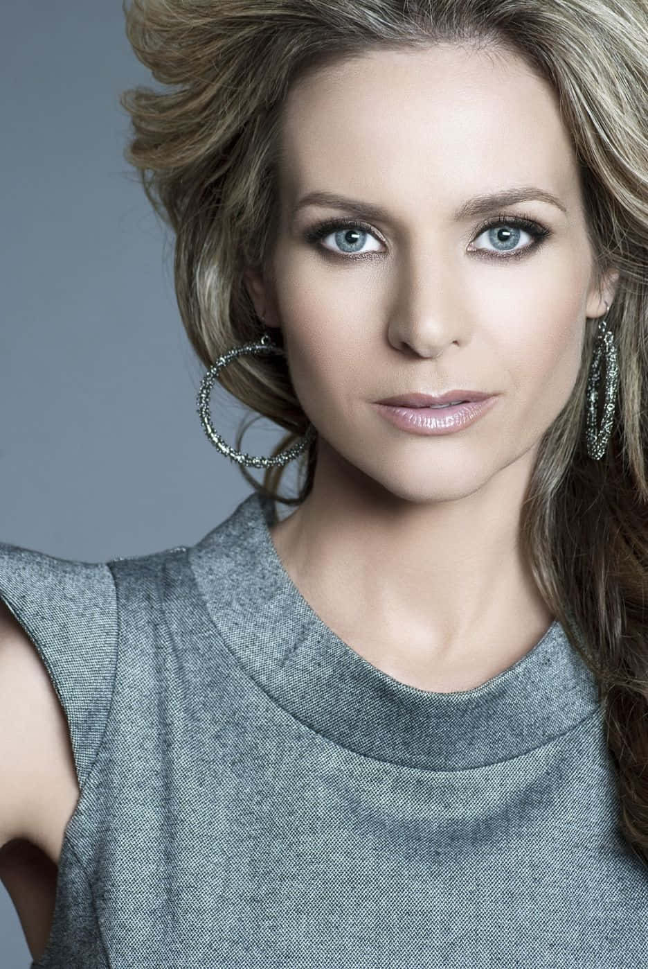 Jessalyn Gilsig, vivid blue eyes, voluminous blonde hair, HD Phone Wallpaper
