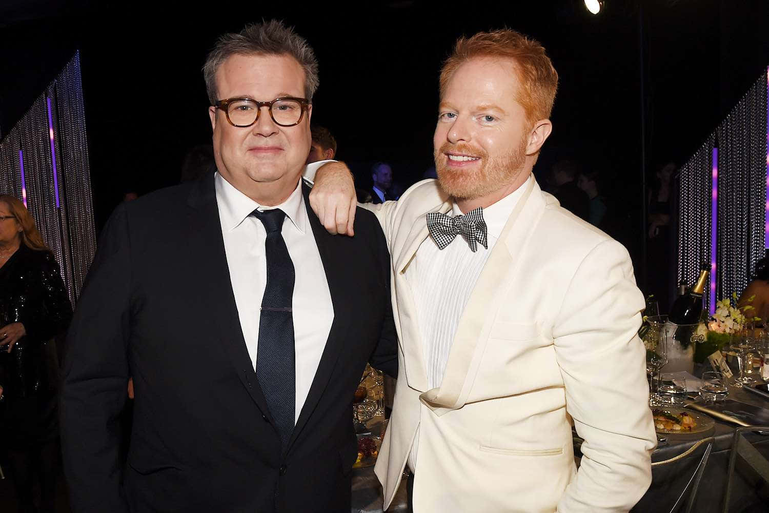 Jesse Tyler Ferguson, formal suits, glamorous evening event, HD Desktop Wallpaper