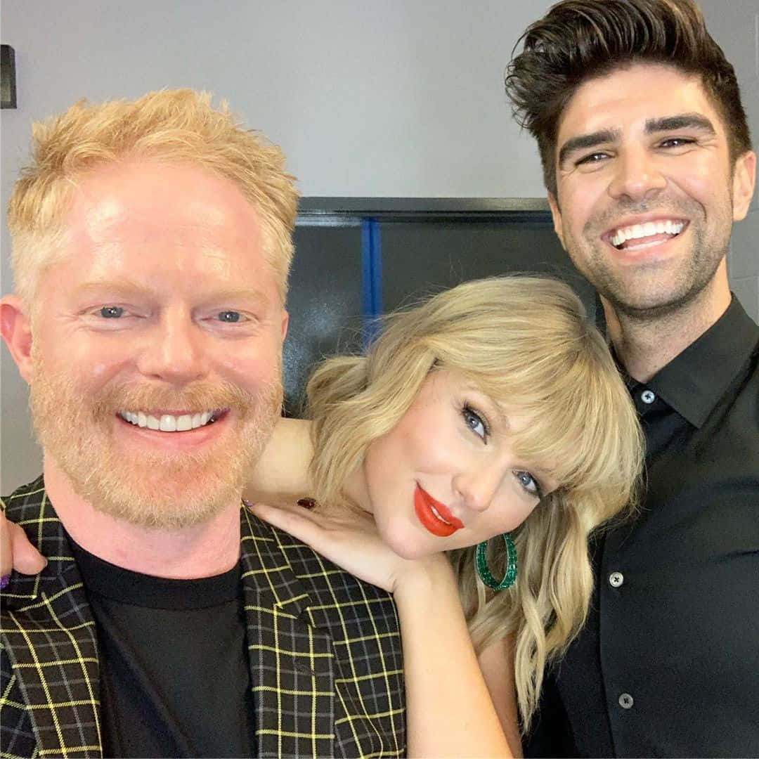 Jesse Tyler Ferguson, SD Desktop Wallpaper