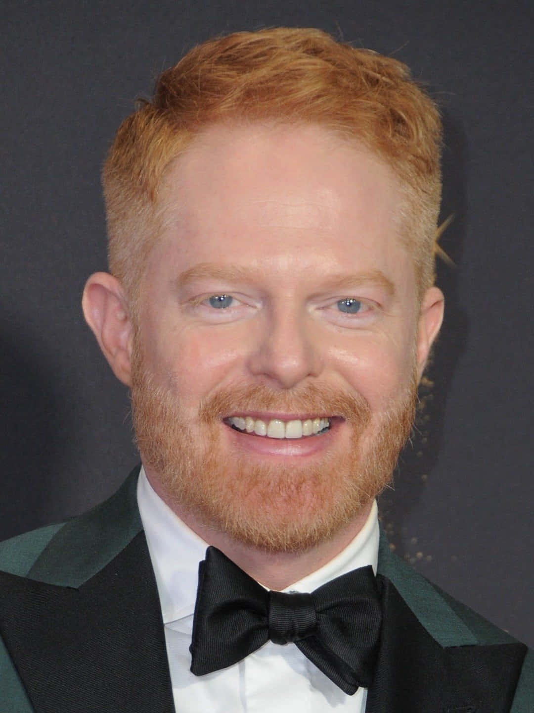Jesse Tyler Ferguson, red hair, beard, HD Phone Wallpaper