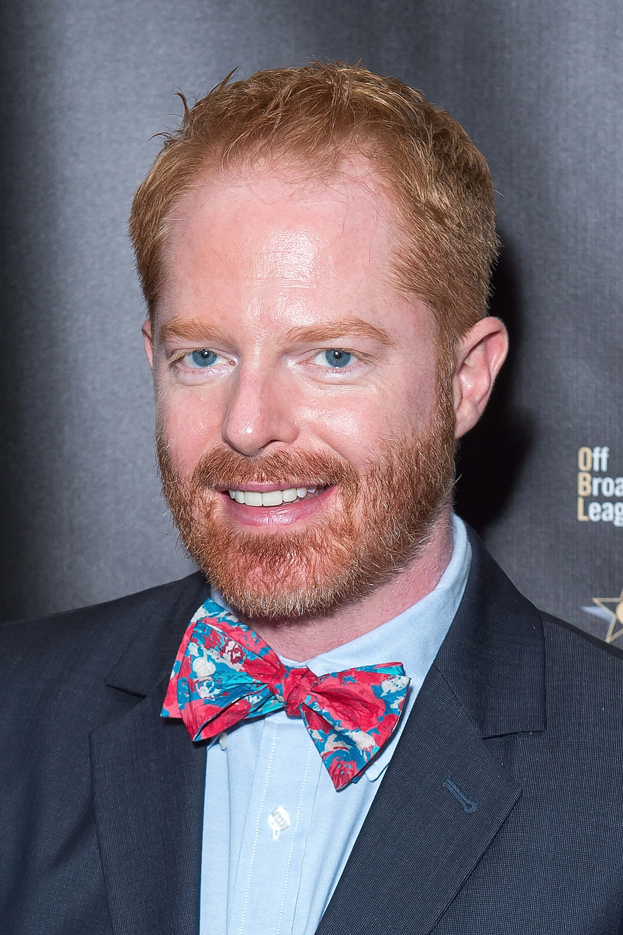Jesse Tyler Ferguson, red hair, beard, 2K Phone Wallpaper