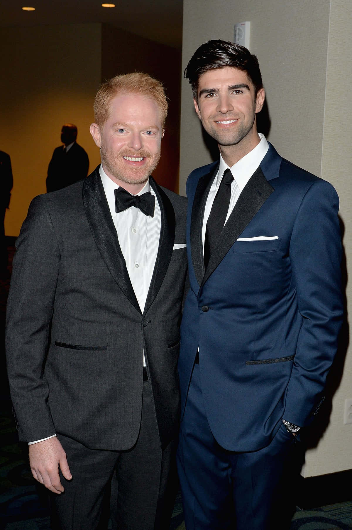 Jesse Tyler Ferguson, tuxedos, indoor event, HD Phone Wallpaper