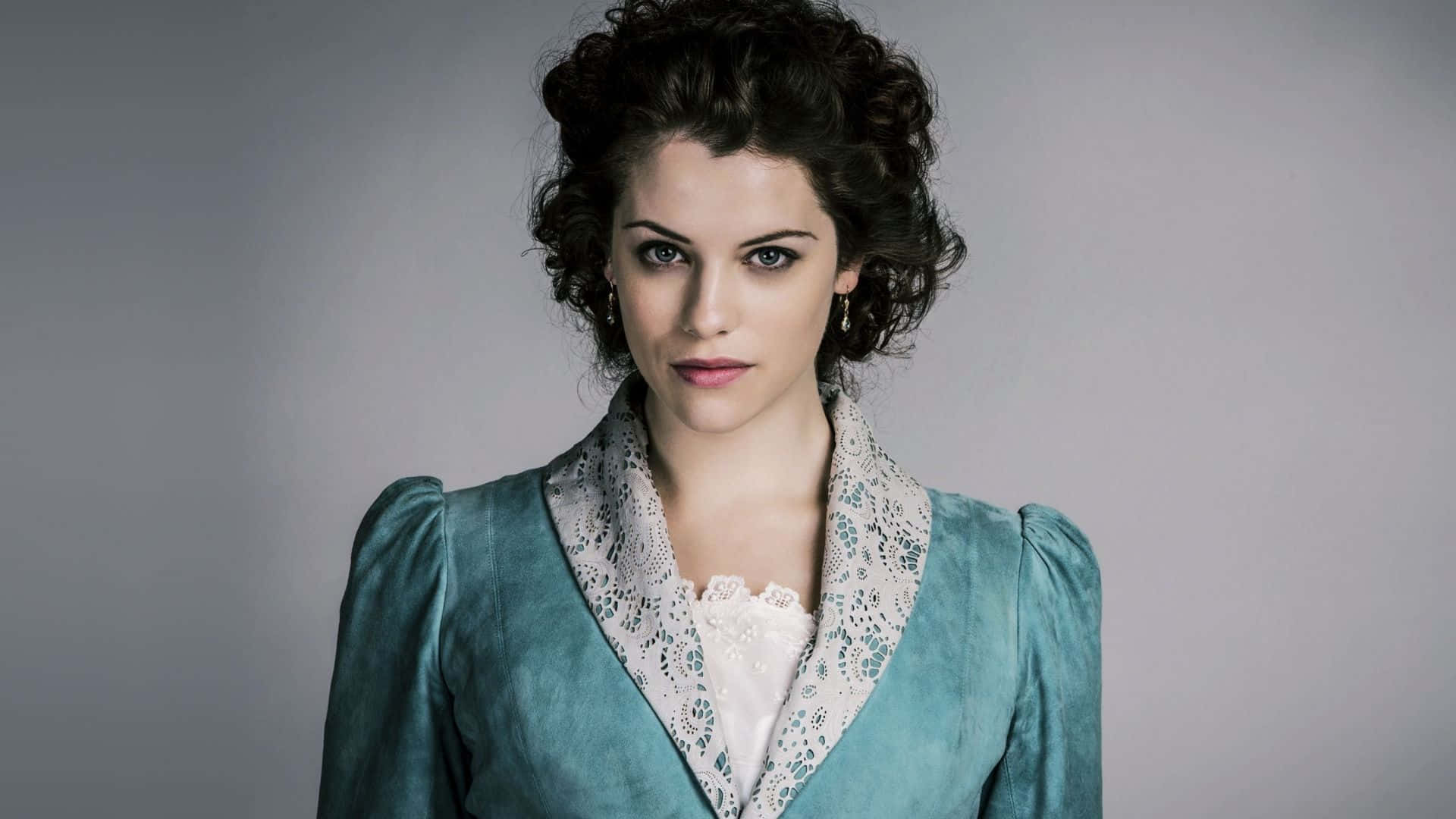 Jessica De Gouw, teal velvet jacket, lace collar, Full HD Desktop Wallpaper