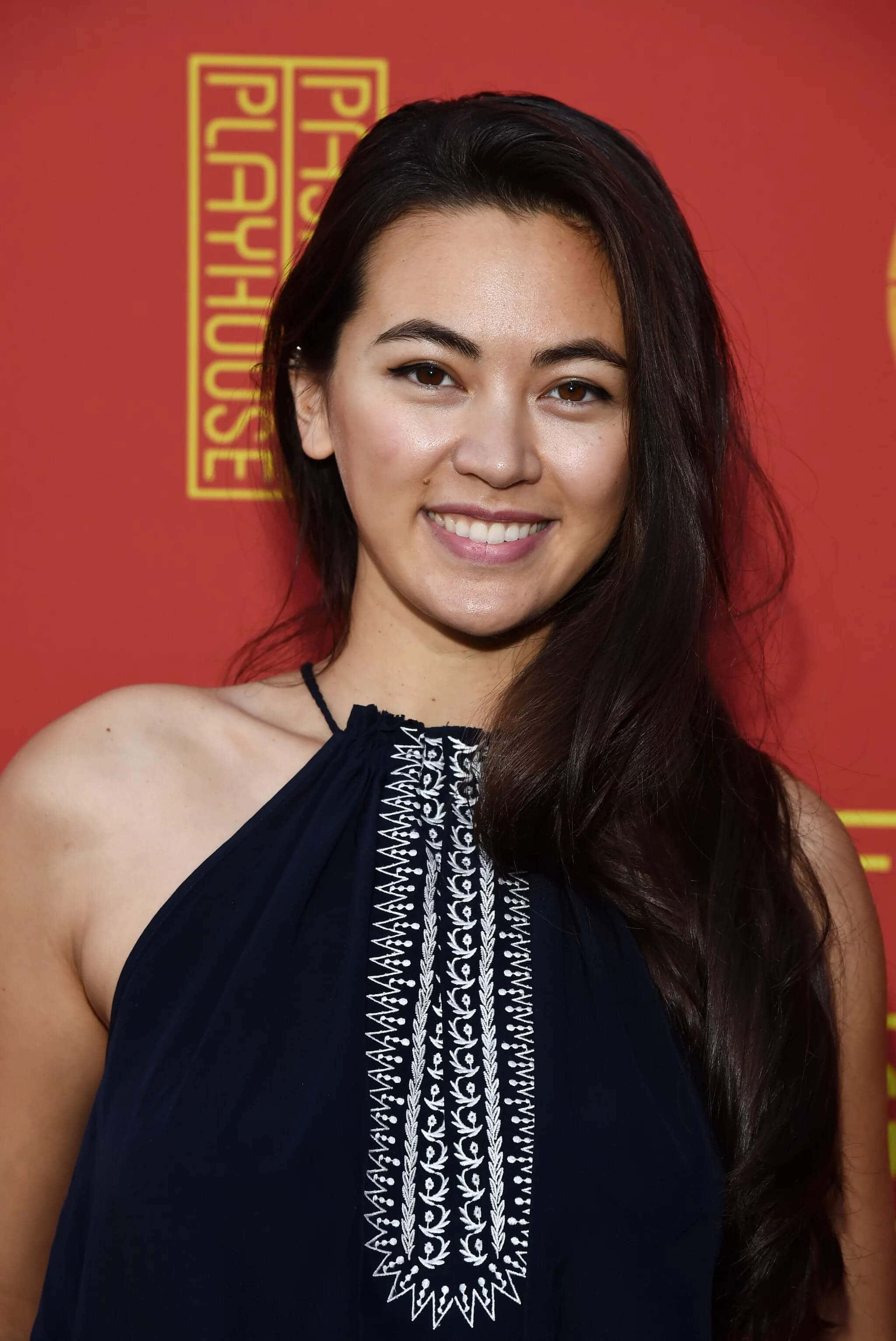 Jessica Henwick, navy halter dress, white geometric embroidery, 2K Phone Wallpaper