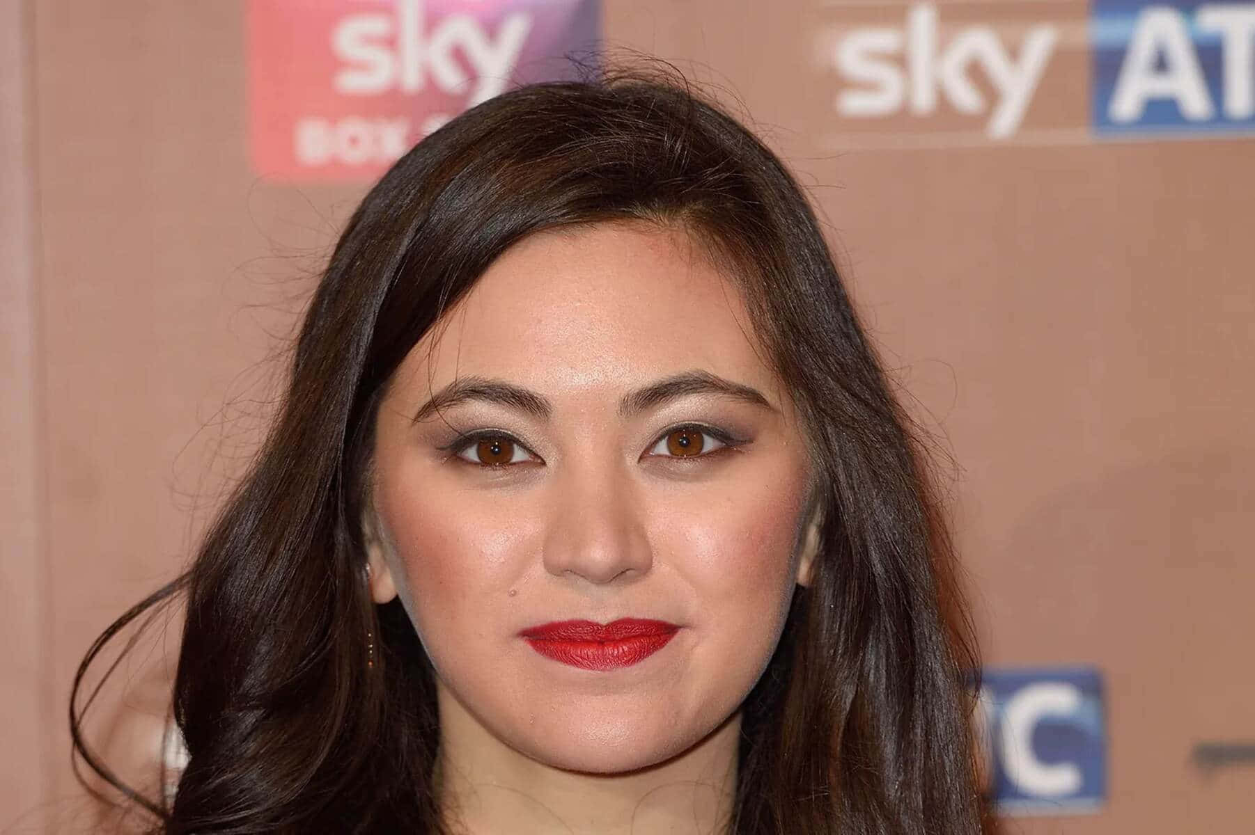 Jessica Henwick, red carpet, dark hair, HD Desktop Wallpaper