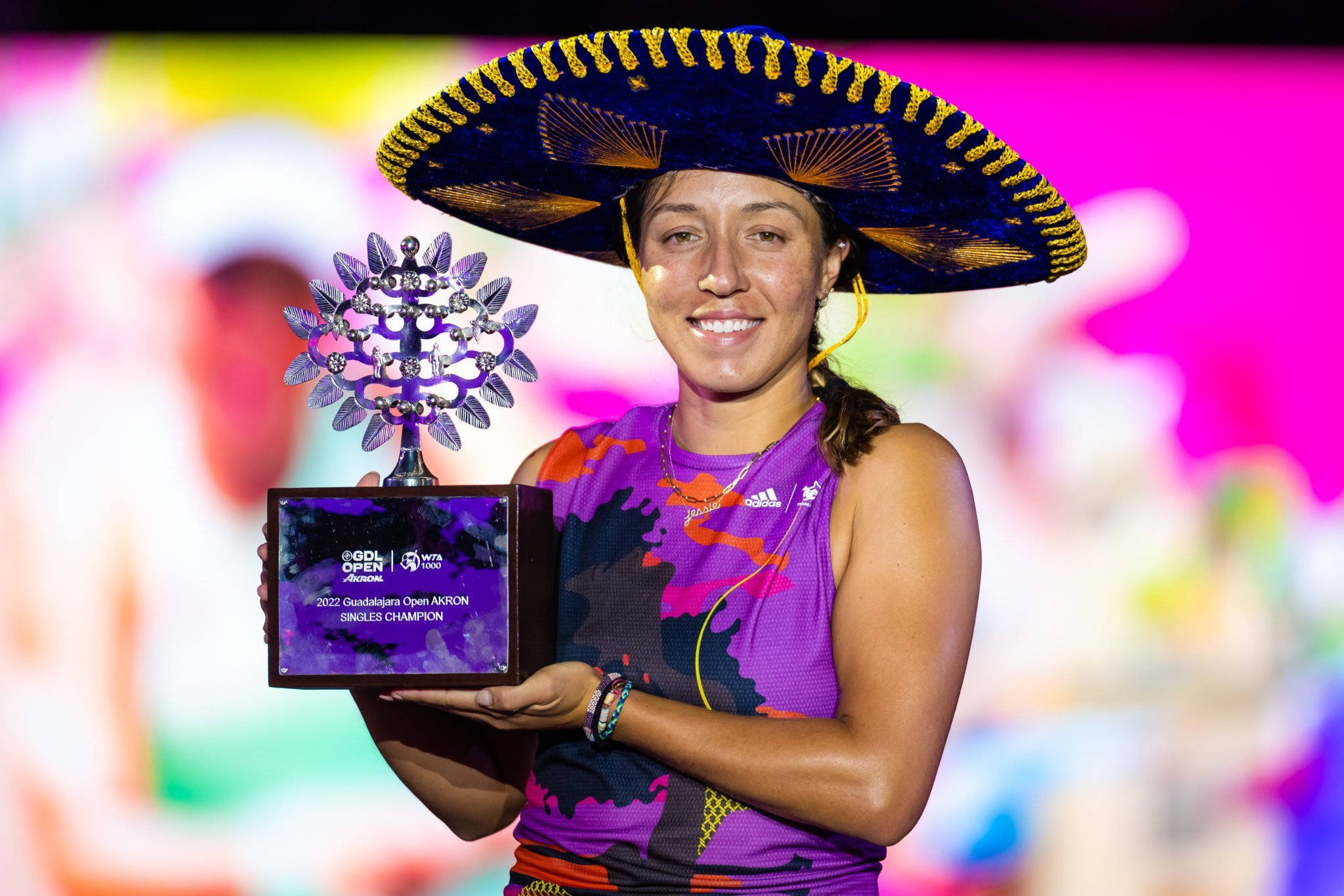 Jessica Pegula, champion trophy, colorful outfit, Full HD Desktop Wallpaper