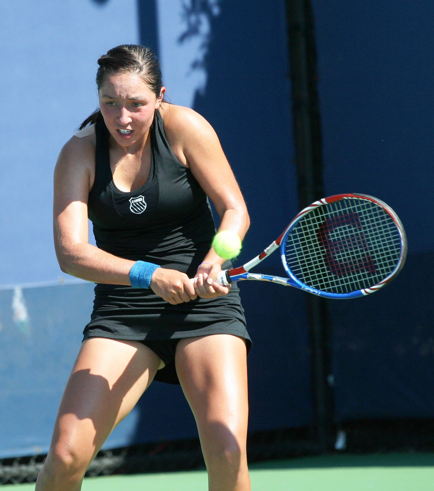 Jessica Pegula, black tennis suit, bright yellow ball, Full HD Phone Wallpaper