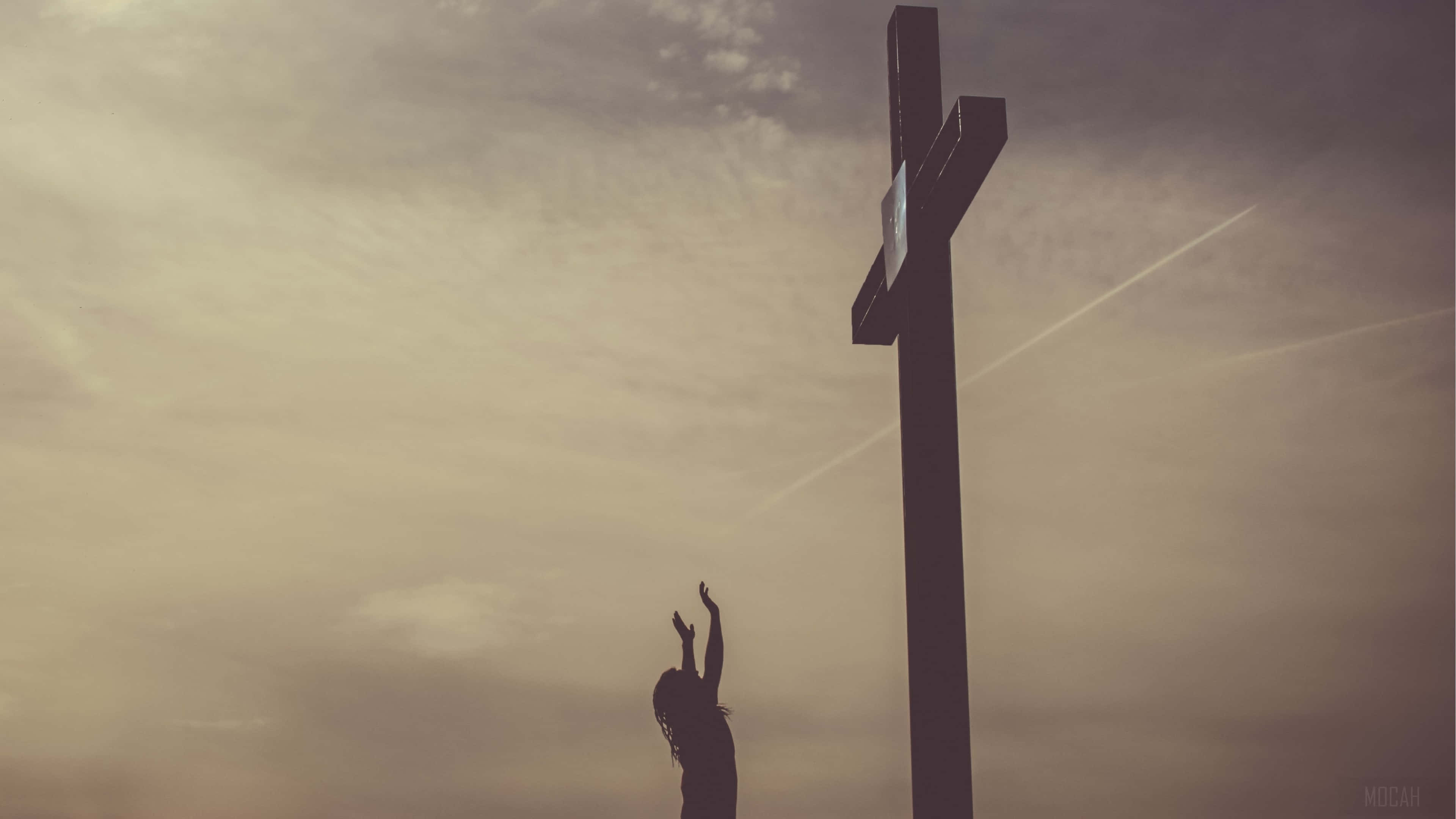 Jesus Saves Everything, silhouette, person with arms raised in prayer, 4K Desktop Wallpaper