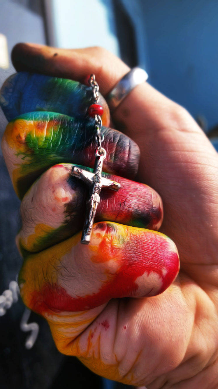 silver crucifix rosary bead, vibrant rainbow paint, hand, HD Phone Wallpaper