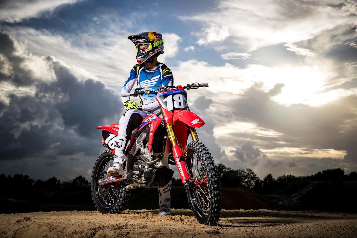 Jett Lawrence, number 18, red Honda dirt bike, HD Desktop Wallpaper