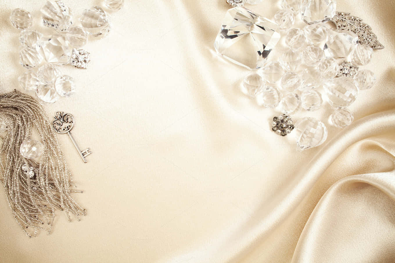 crystal jewelry, vintage key, cream satin fabric, HD Desktop Wallpaper