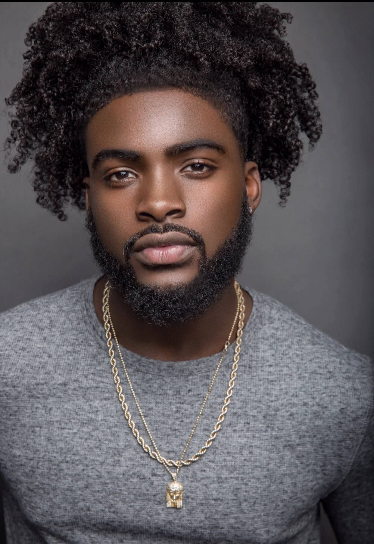 gold necklaces, full beard, afro hairstyle, HD Phone Wallpaper