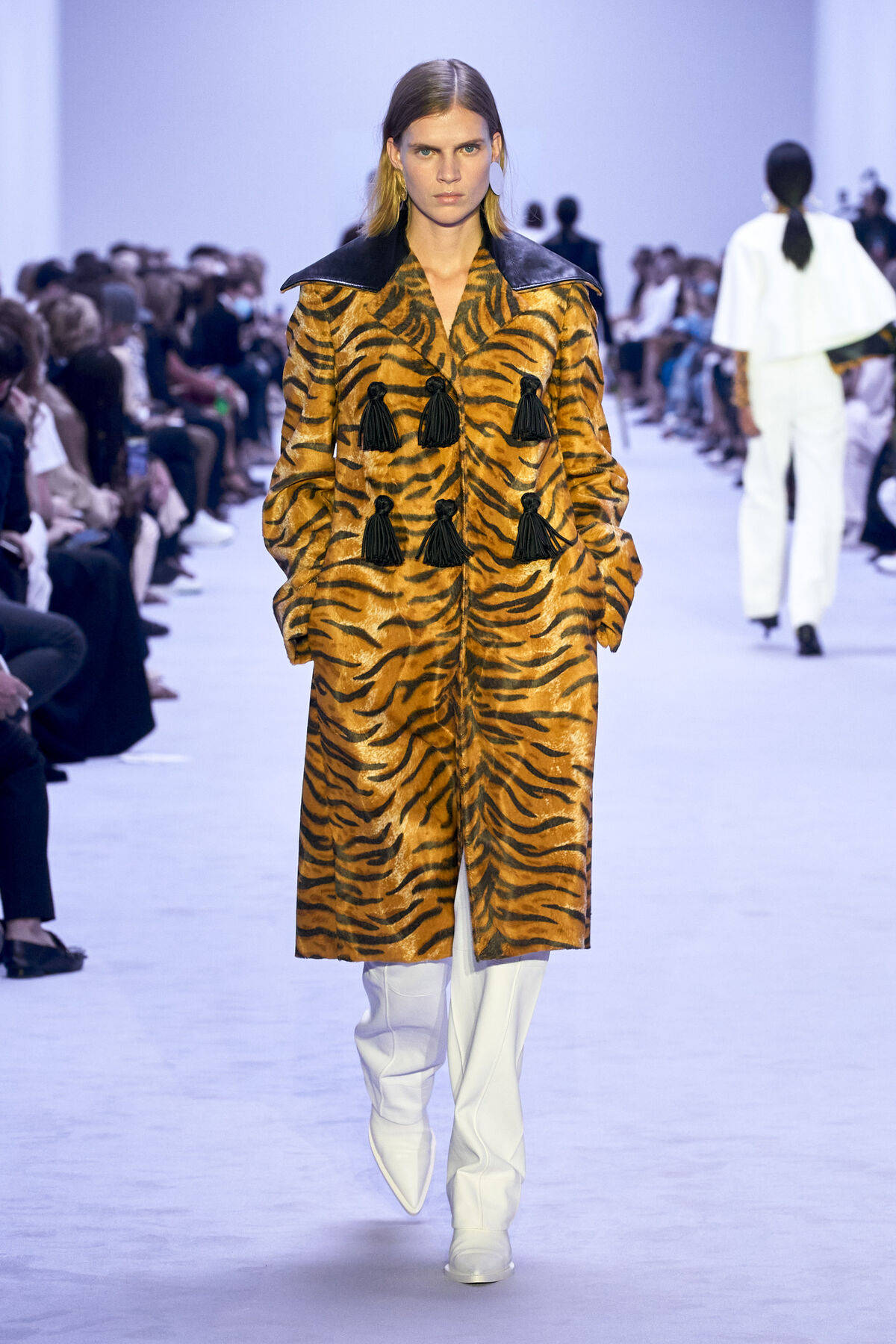 Jil Sander, brown coat, tiger-striped coat, HD Phone Wallpaper