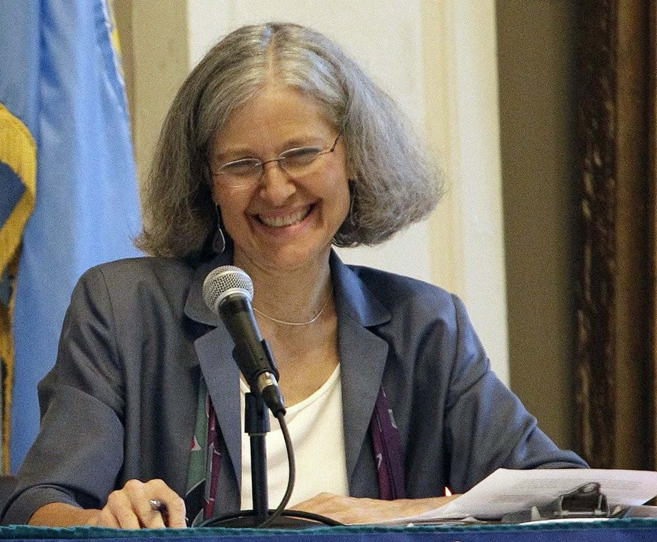 Jill Stein, gray hair, glasses, HD Desktop Wallpaper