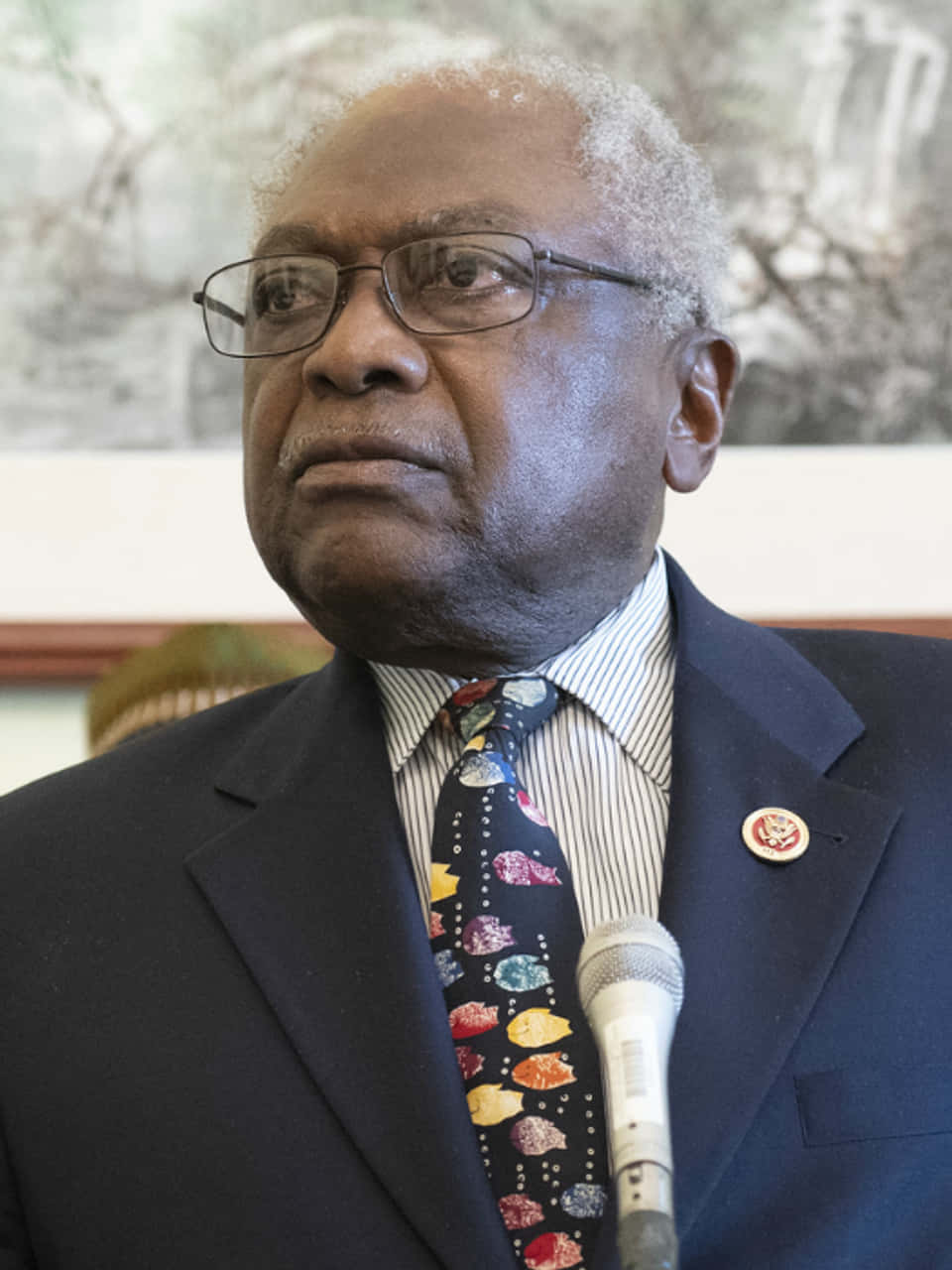 Jim Clyburn, dark suit, colorful fish-patterned tie, HD Phone Wallpaper