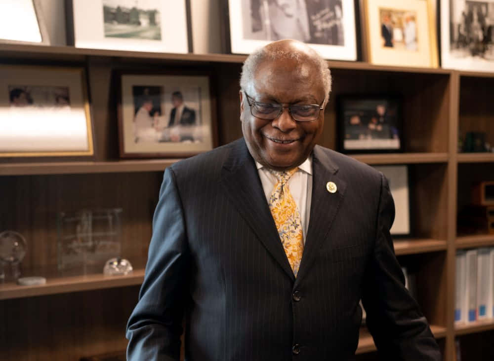 Jim Clyburn, dark pinstripe suit, yellow patterned tie, SD Desktop Wallpaper