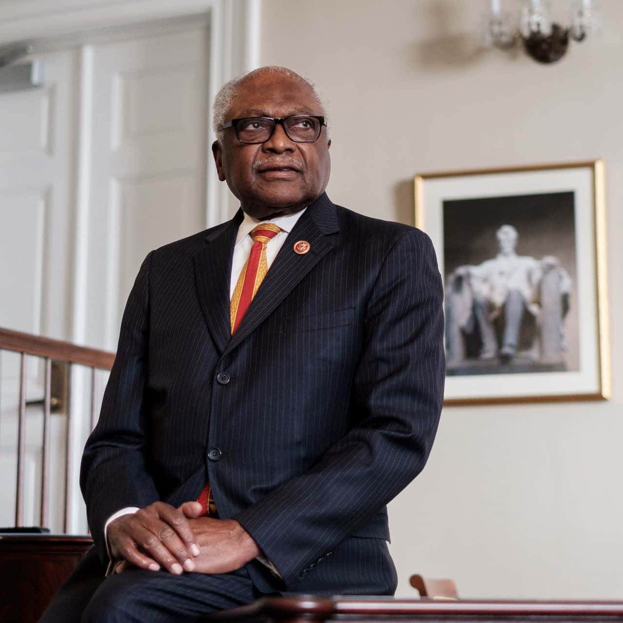 Jim Clyburn, dark pinstripe suit, orange tie, SD Desktop Wallpaper