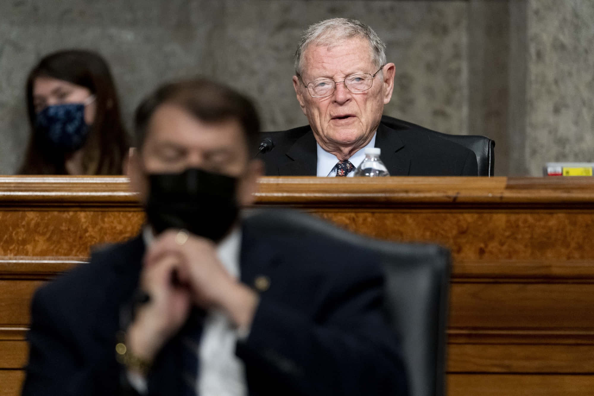 Jim Inhofe, wooden hearing table, suit, Full HD Desktop Wallpaper