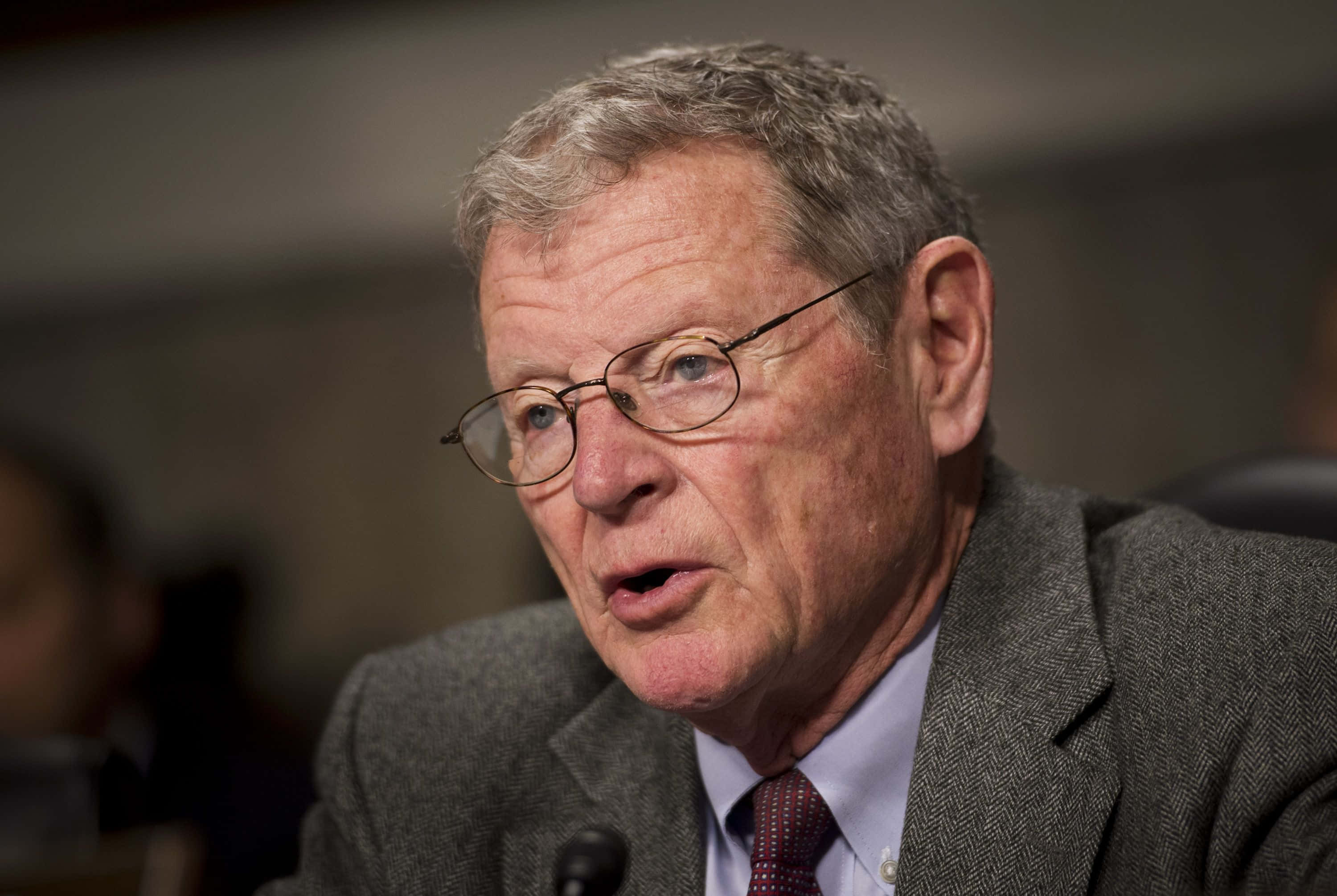Jim Inhofe, glasses, microphone, 2K Desktop Wallpaper