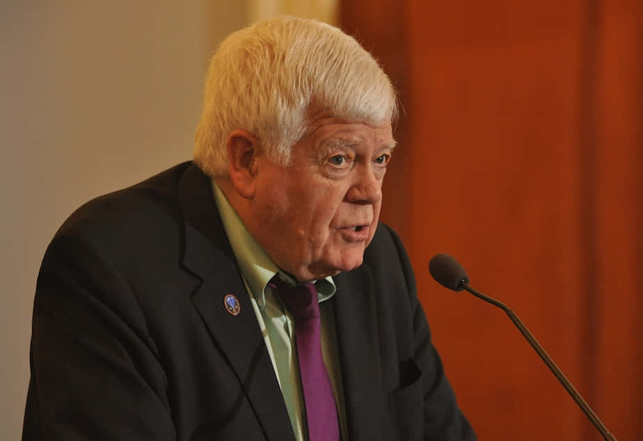 Jim Mcdermott, white hair, microphone, SD Desktop Wallpaper