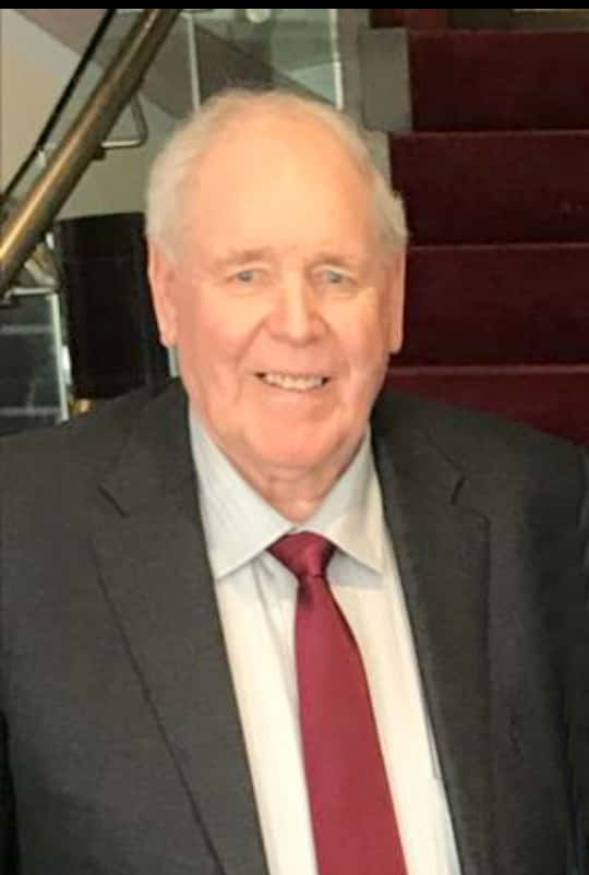 Jim Mcdermott, dark suit, red tie, SD Phone Wallpaper