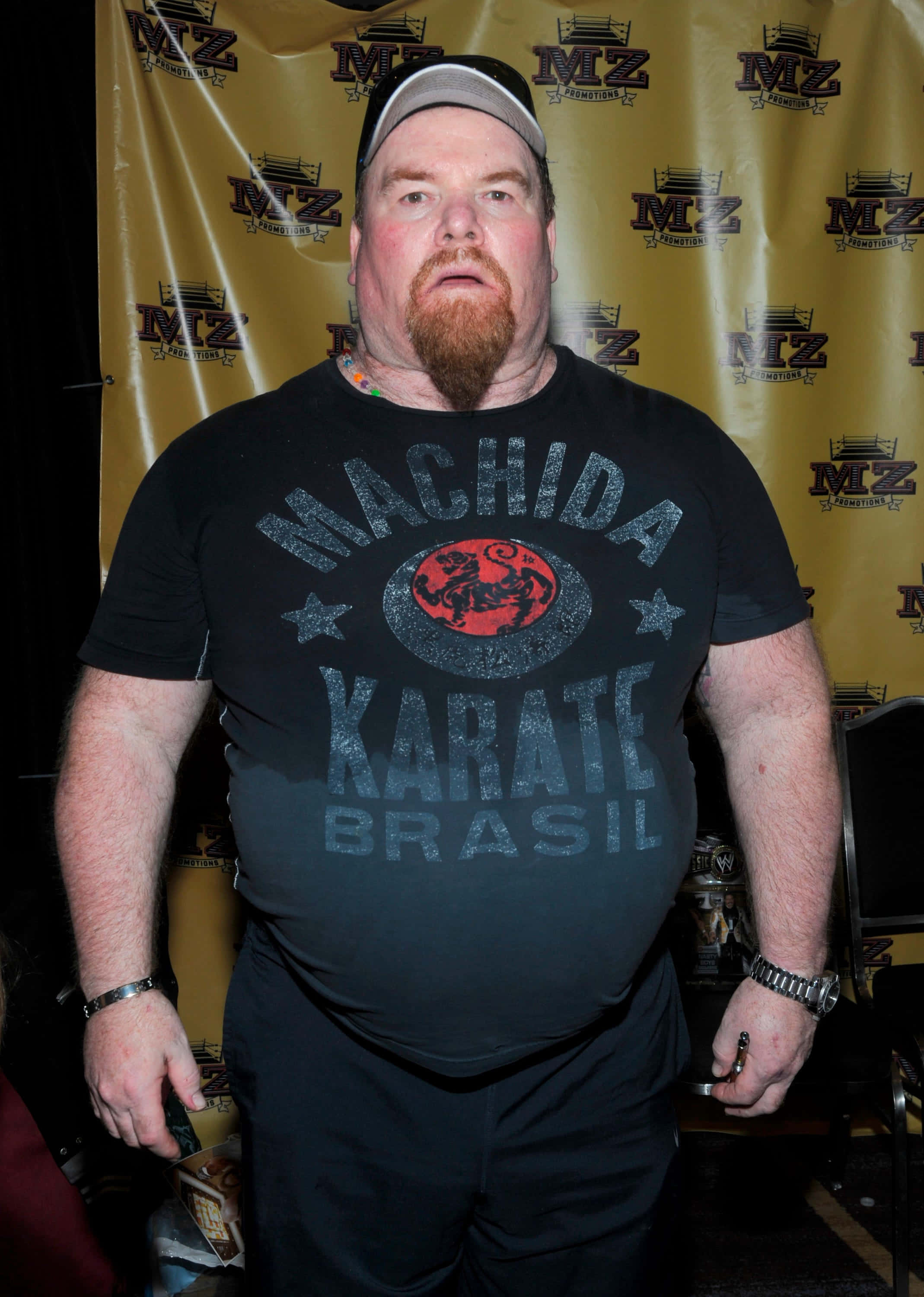 Jim Neidhart, yellow tarpaulin, red beard, 2K Phone Wallpaper