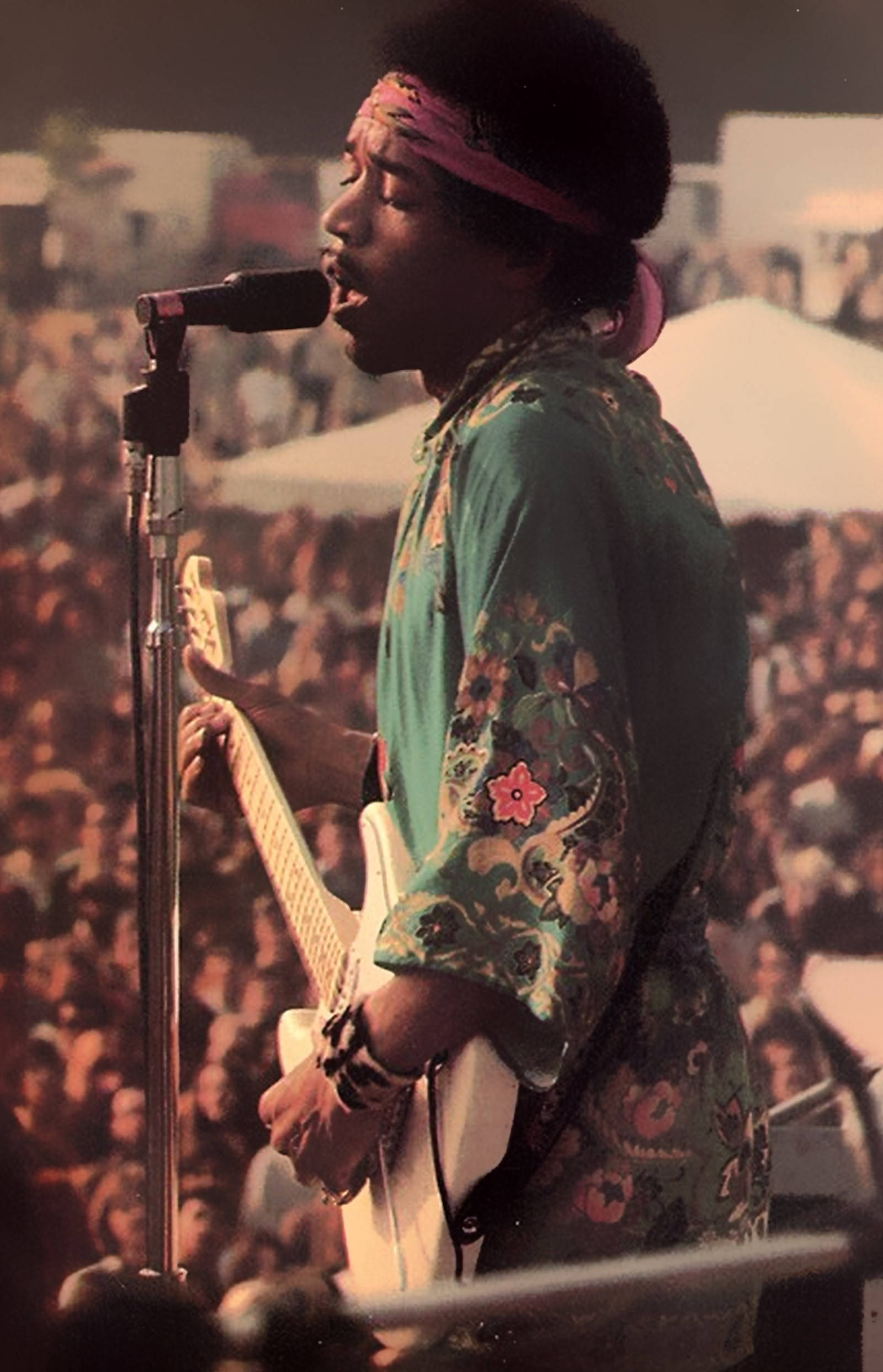 Jimi Hendrix, guitar, mic, Full HD Phone Wallpaper
