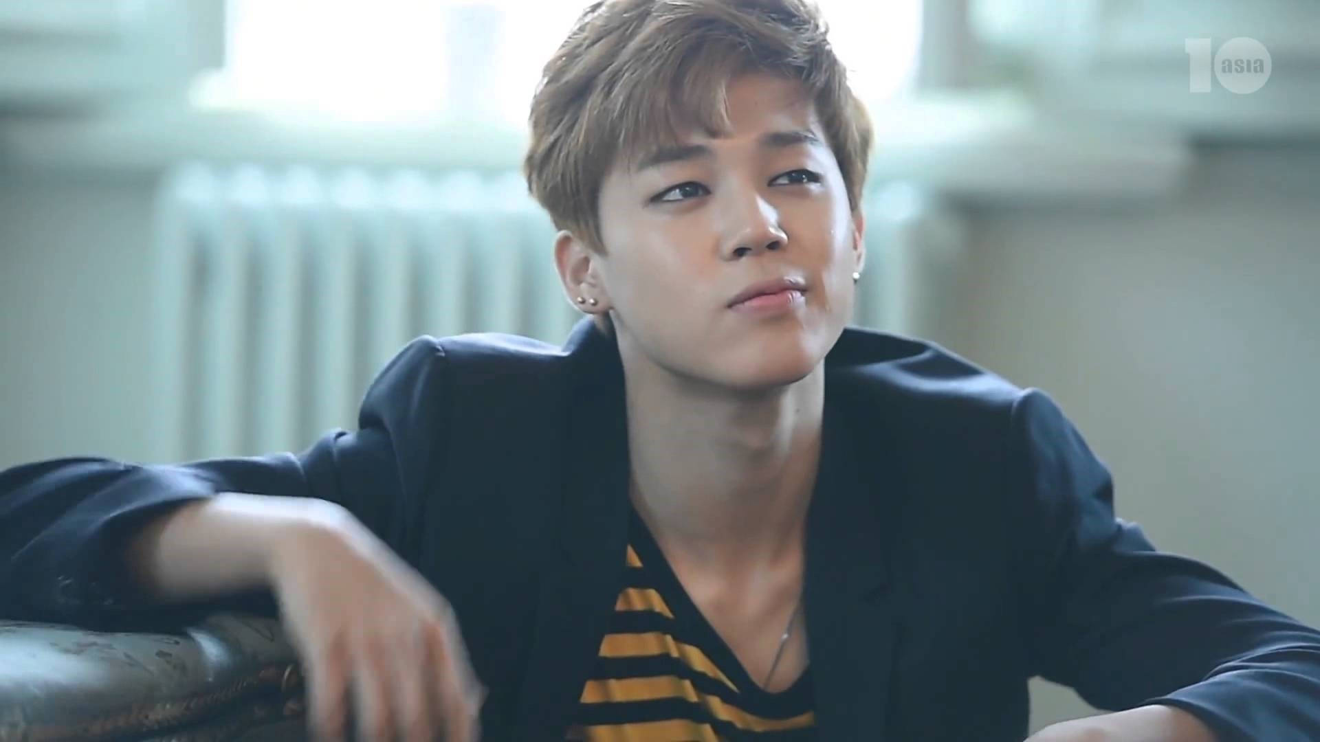 Jimin BTS, cute smirk, short brown hair, Full HD Desktop Wallpaper