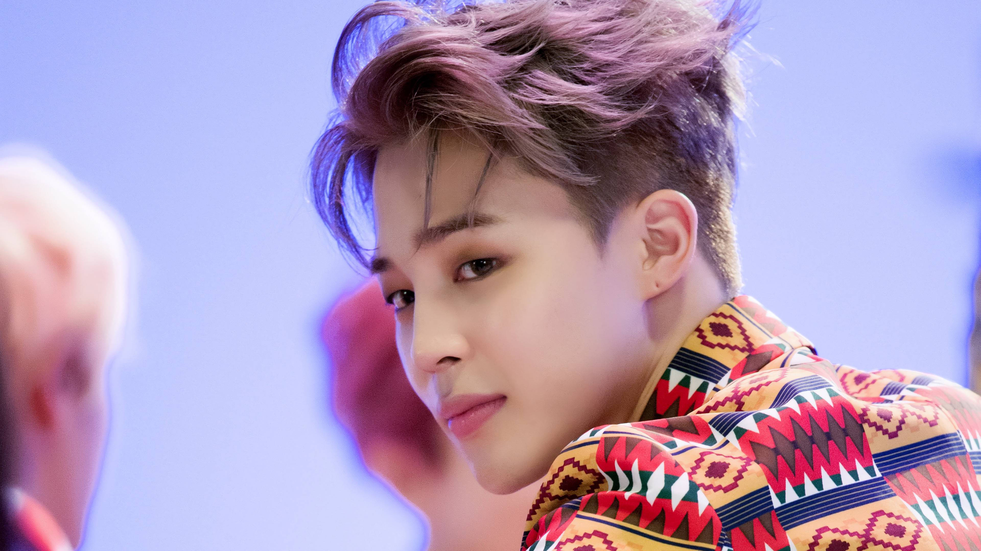 Jimin BTS, geometric top, pink-tinted hair, 4K Desktop Wallpaper
