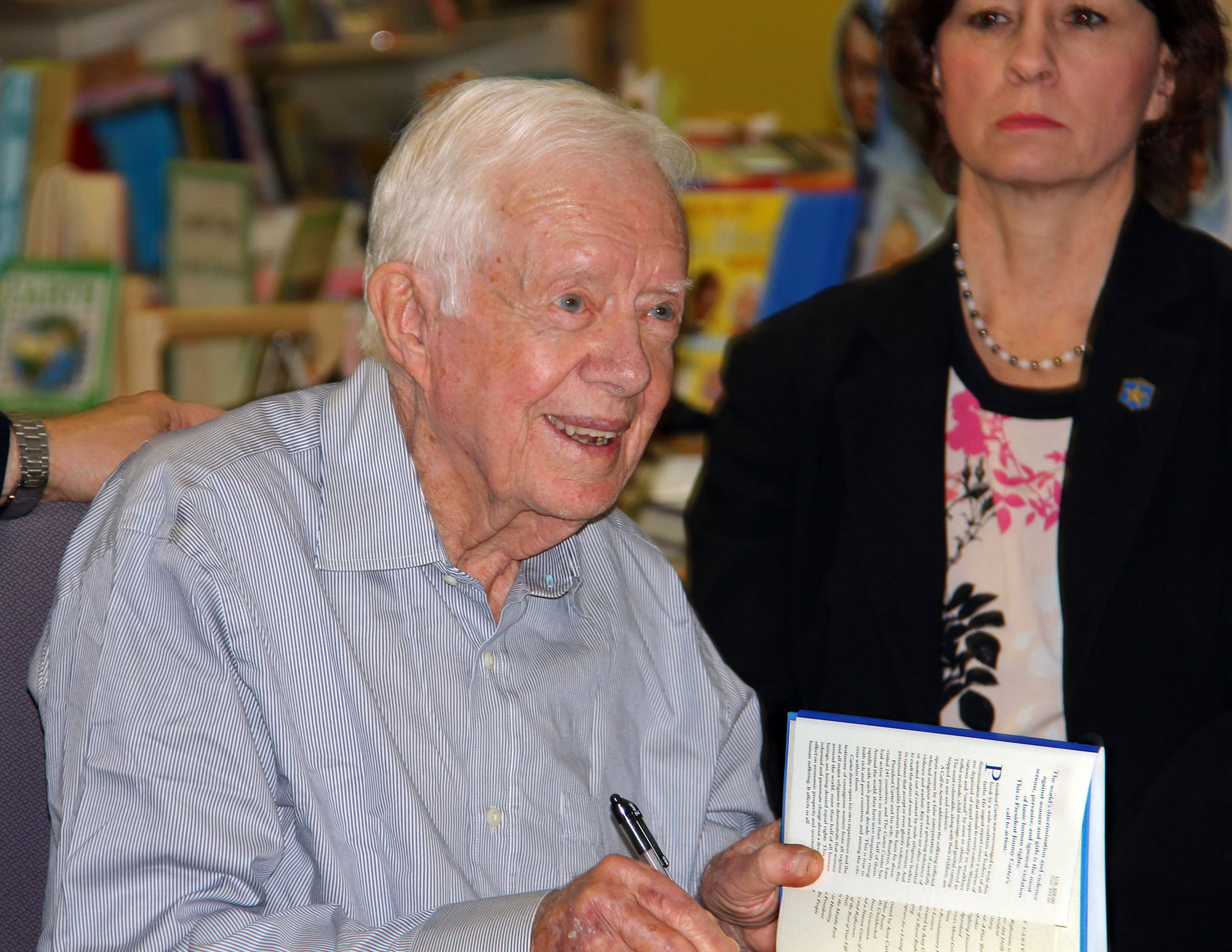 Jimmy Carter, book, bookstore, 4K Desktop Wallpaper