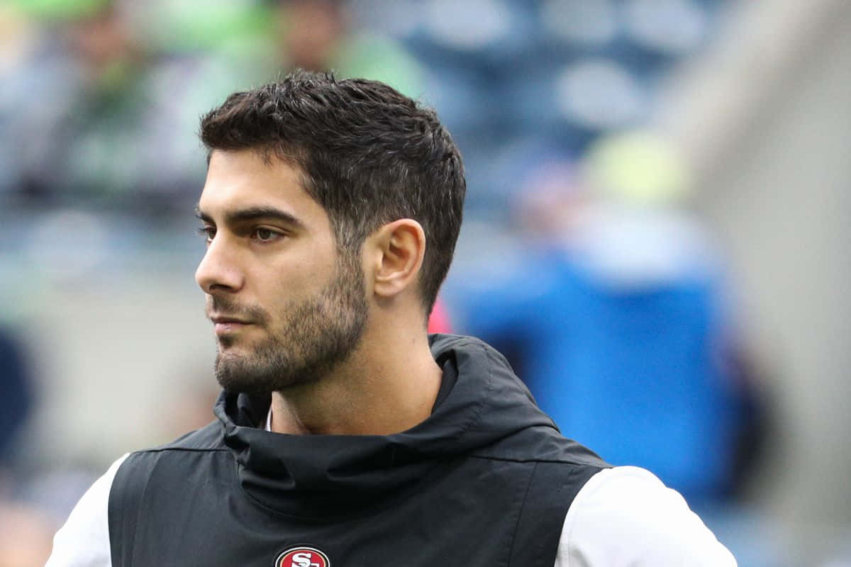 Jimmy Garoppolo, black training vest, daytime stadium practice, SD Desktop Wallpaper