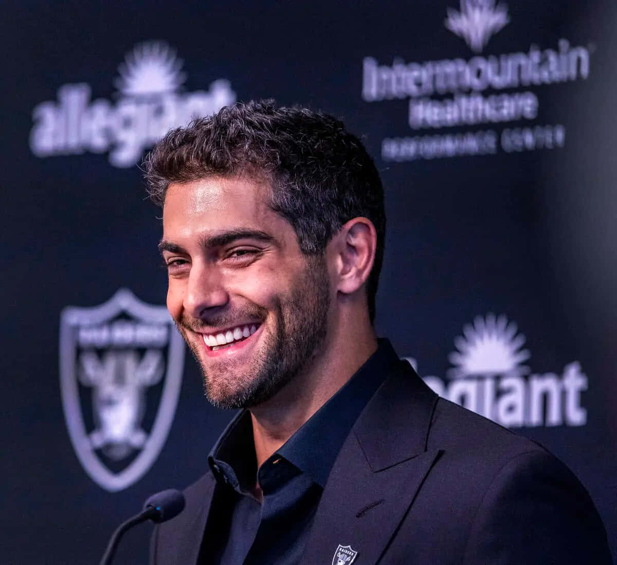 Jimmy Garoppolo, black suit, branded backdrop, SD Desktop Wallpaper