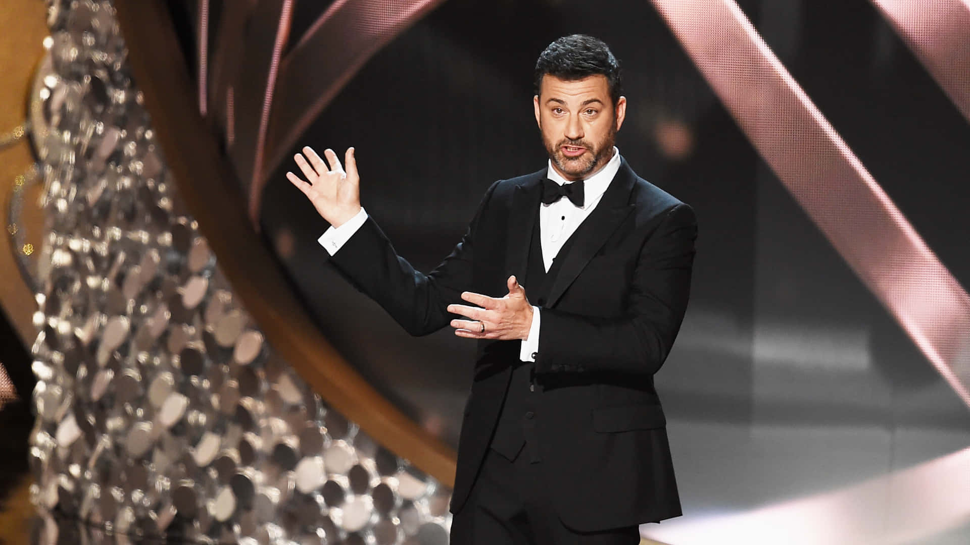 Jimmy Kimmel, black tuxedo, glittering stage, Full HD Desktop Wallpaper
