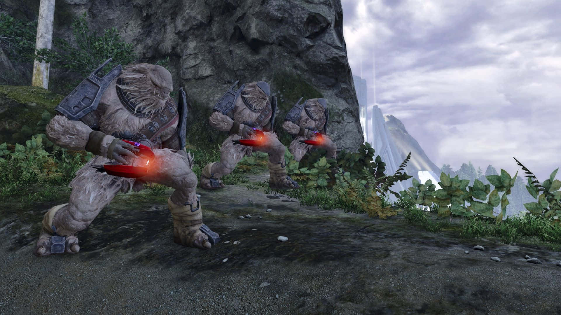Jiralhanae, furry alien warriors, glowing red weapons, Full HD Desktop Wallpaper
