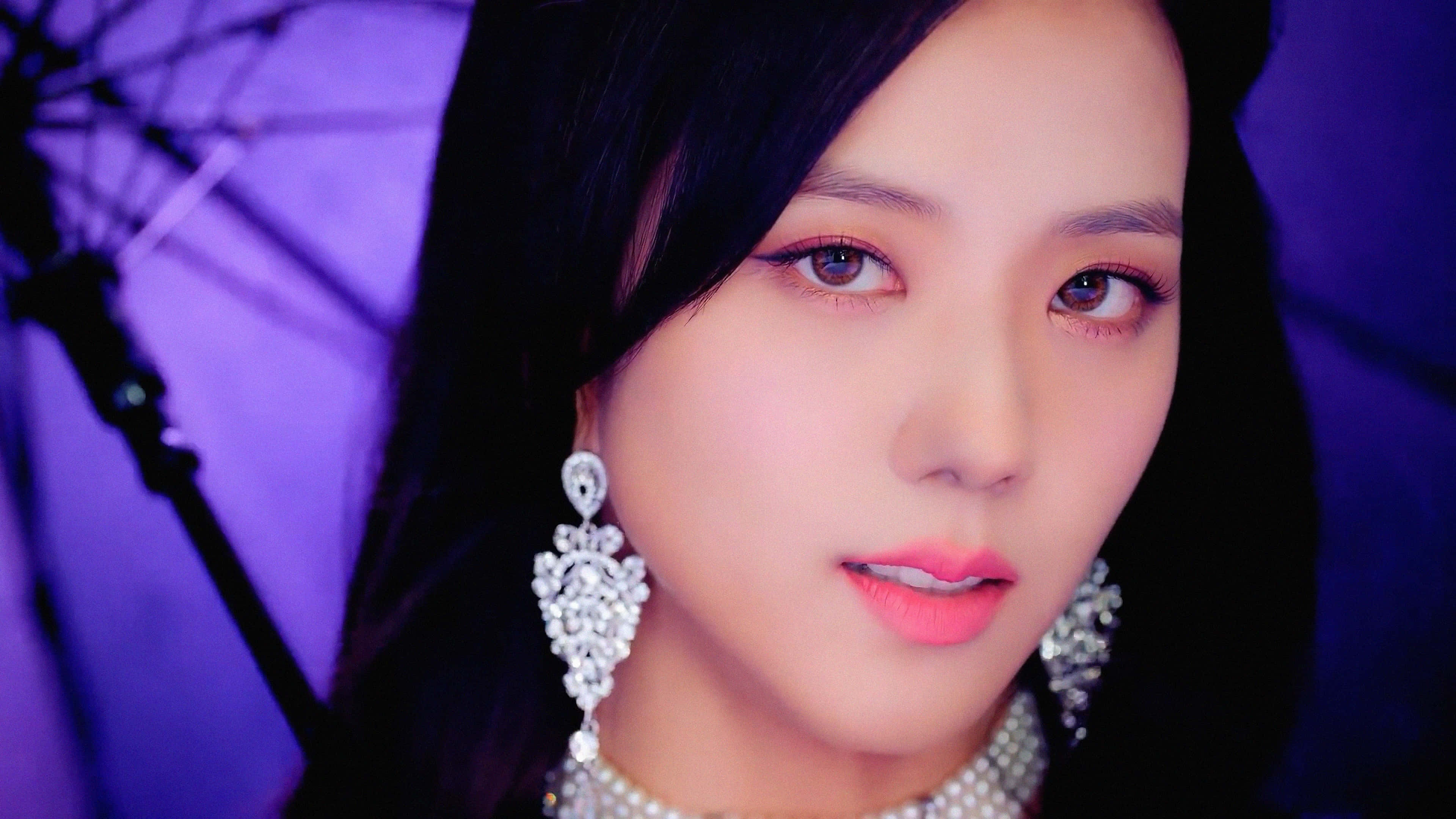 Jisoo Blackpink, dark hair, pink lips, 4K Desktop Wallpaper