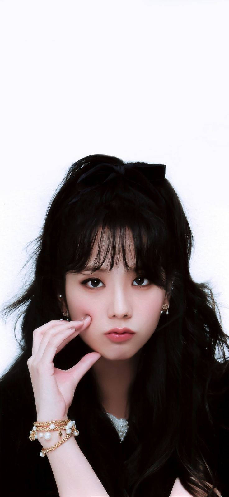 Jisoo, heart cheek pose, long black hair, HD Phone Wallpaper