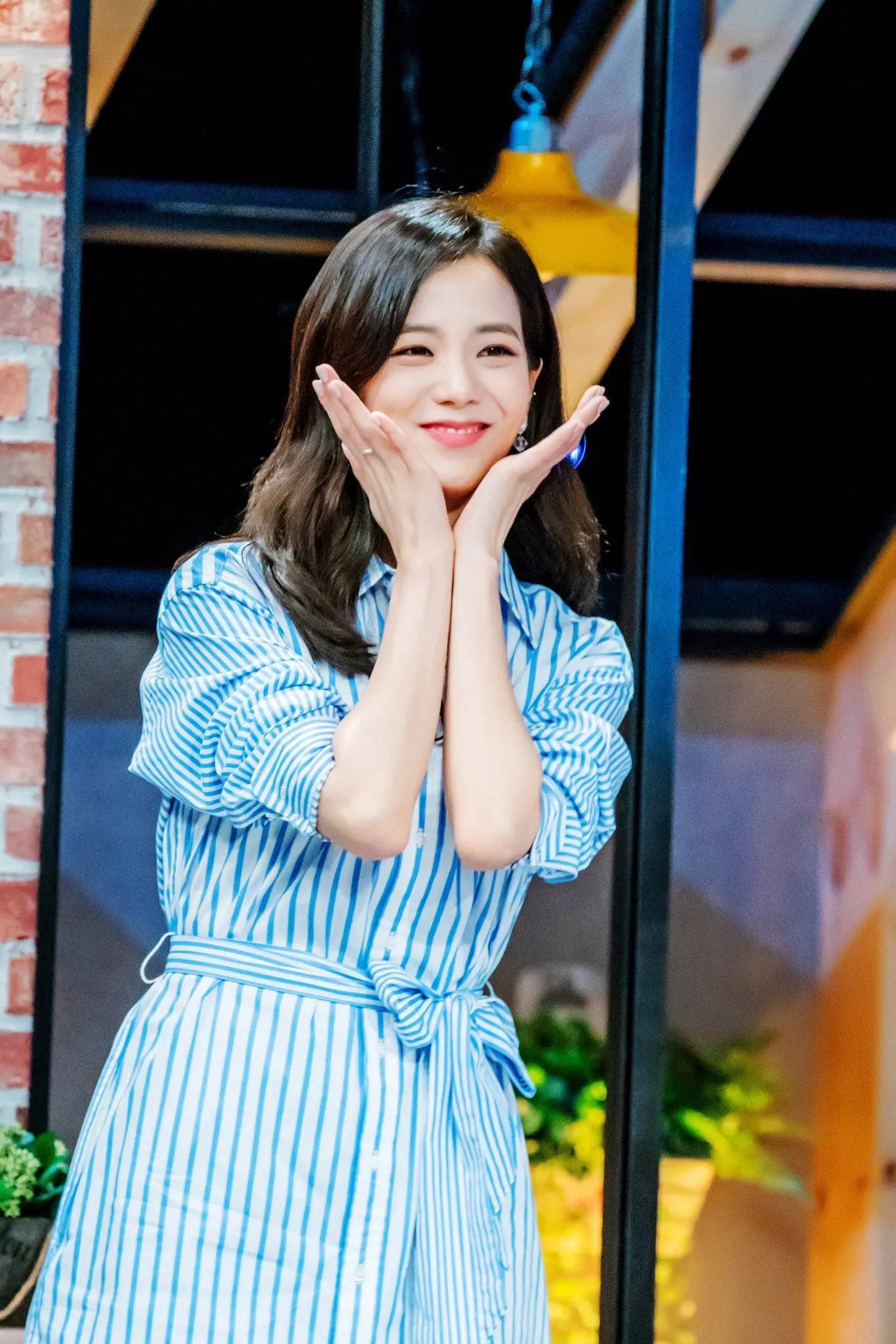 Jisoo, flower cup pose, blue striped dress, Full HD Phone Wallpaper