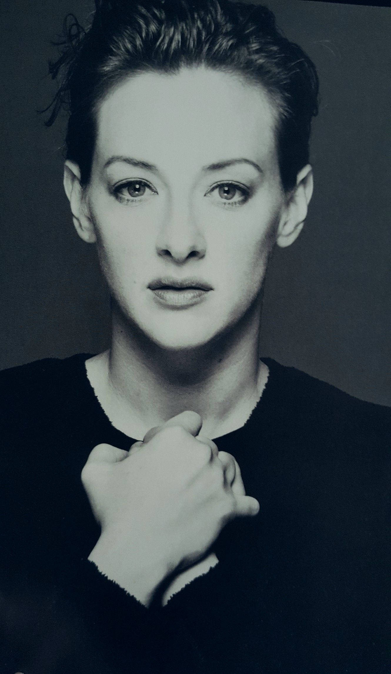 Joan Cusack, black and white portrait, intense eyes, Full HD Phone Wallpaper