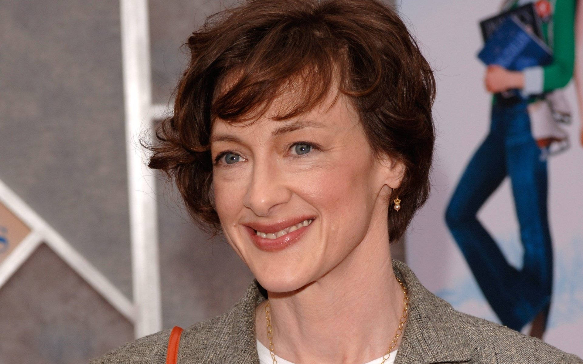 Joan Cusack, American Actress, short brown hair, Full HD Desktop Wallpaper