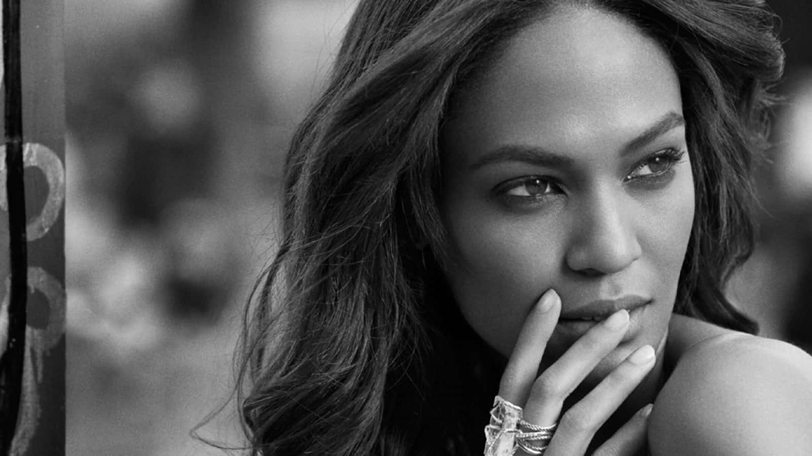 Joan Smalls, black and white portrait, long hair, HD Desktop Wallpaper