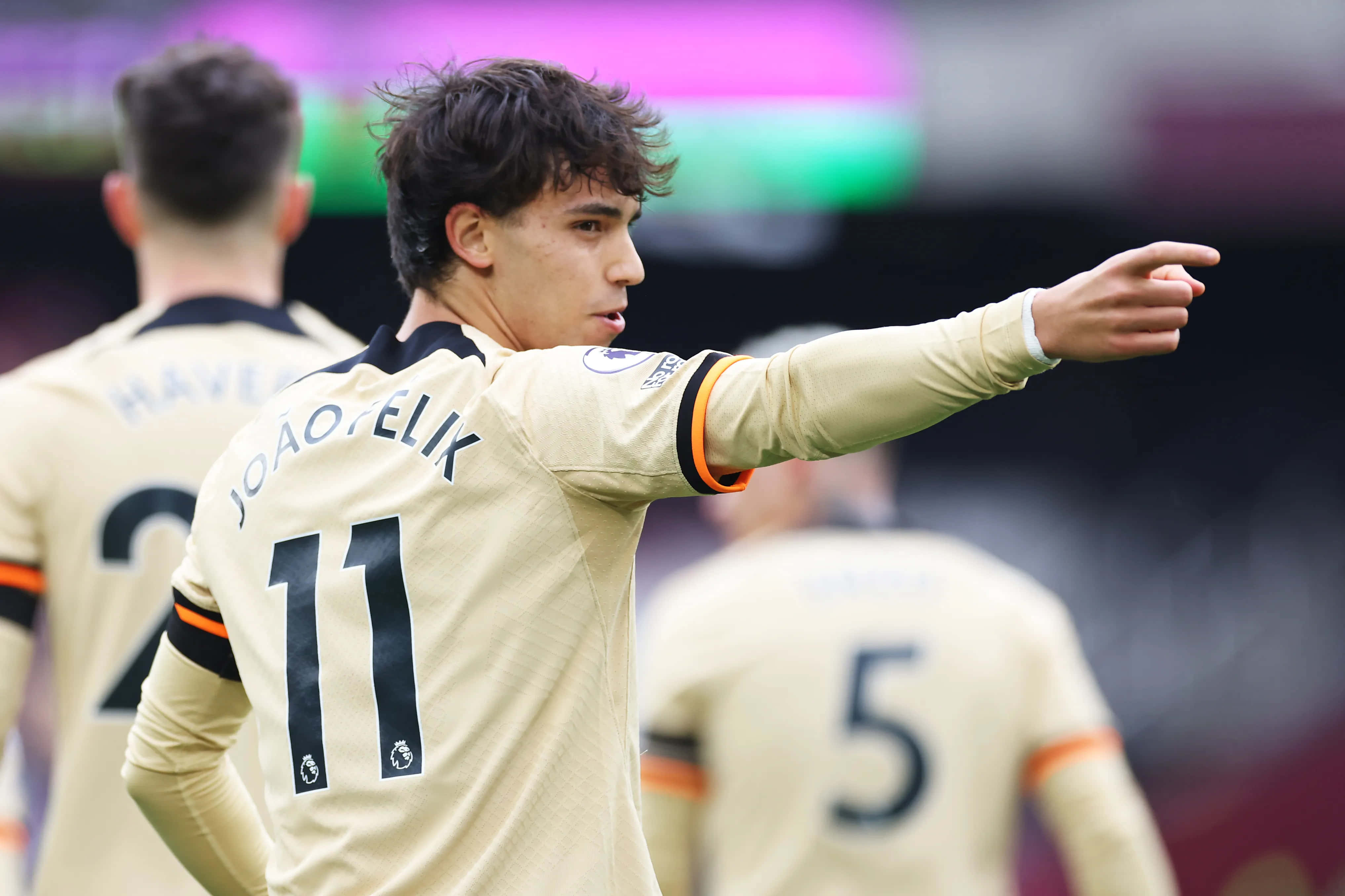 Joao Felix, beige jersey, number 11, 4K Desktop Wallpaper