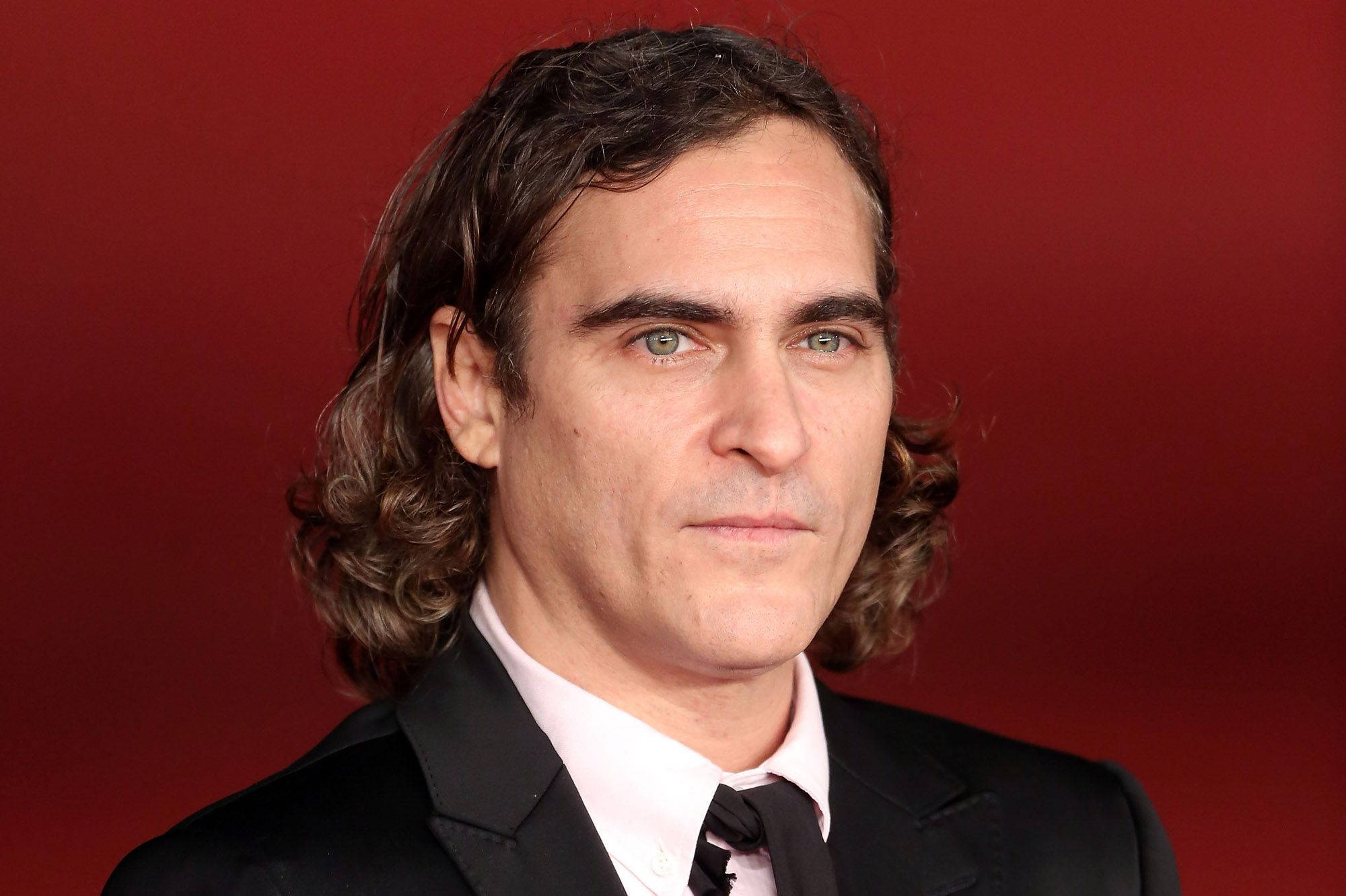Joaquin Phoenix, black suit, tie, Full HD Desktop Wallpaper