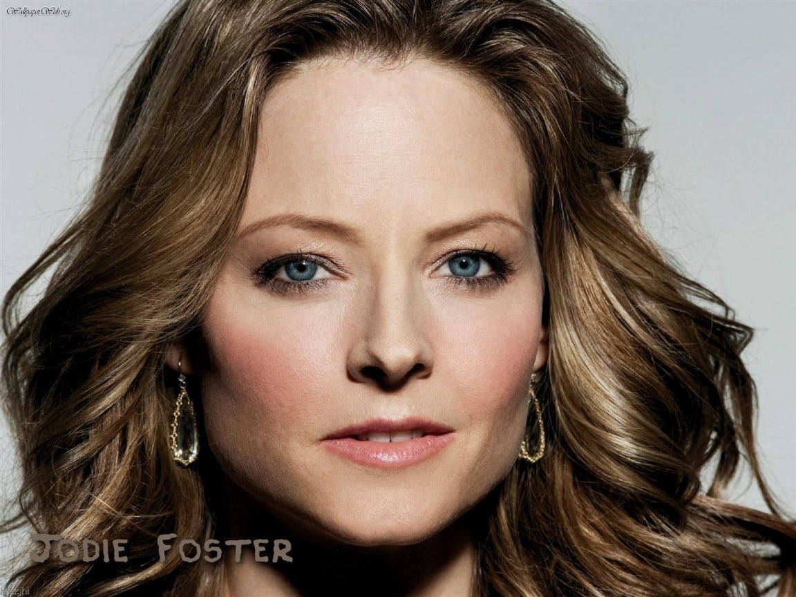Jodie Foster, blue eyes, wavy brown hair, SD Desktop Wallpaper